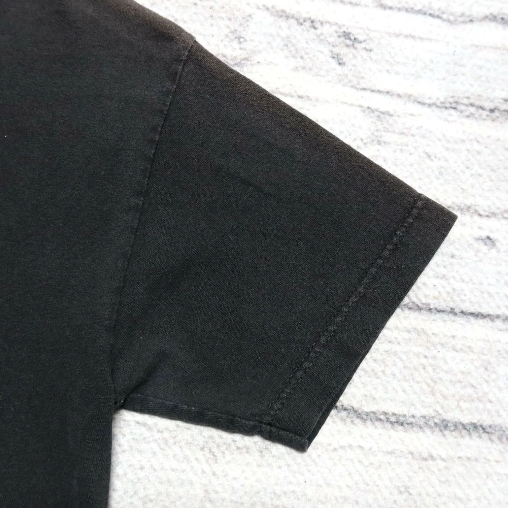 Vintage Vintage Planet Earth Shirt 90s Skateboard Size S Black Mens Shirt Size US S / EU 44-46 / 1 - 6 Thumbnail