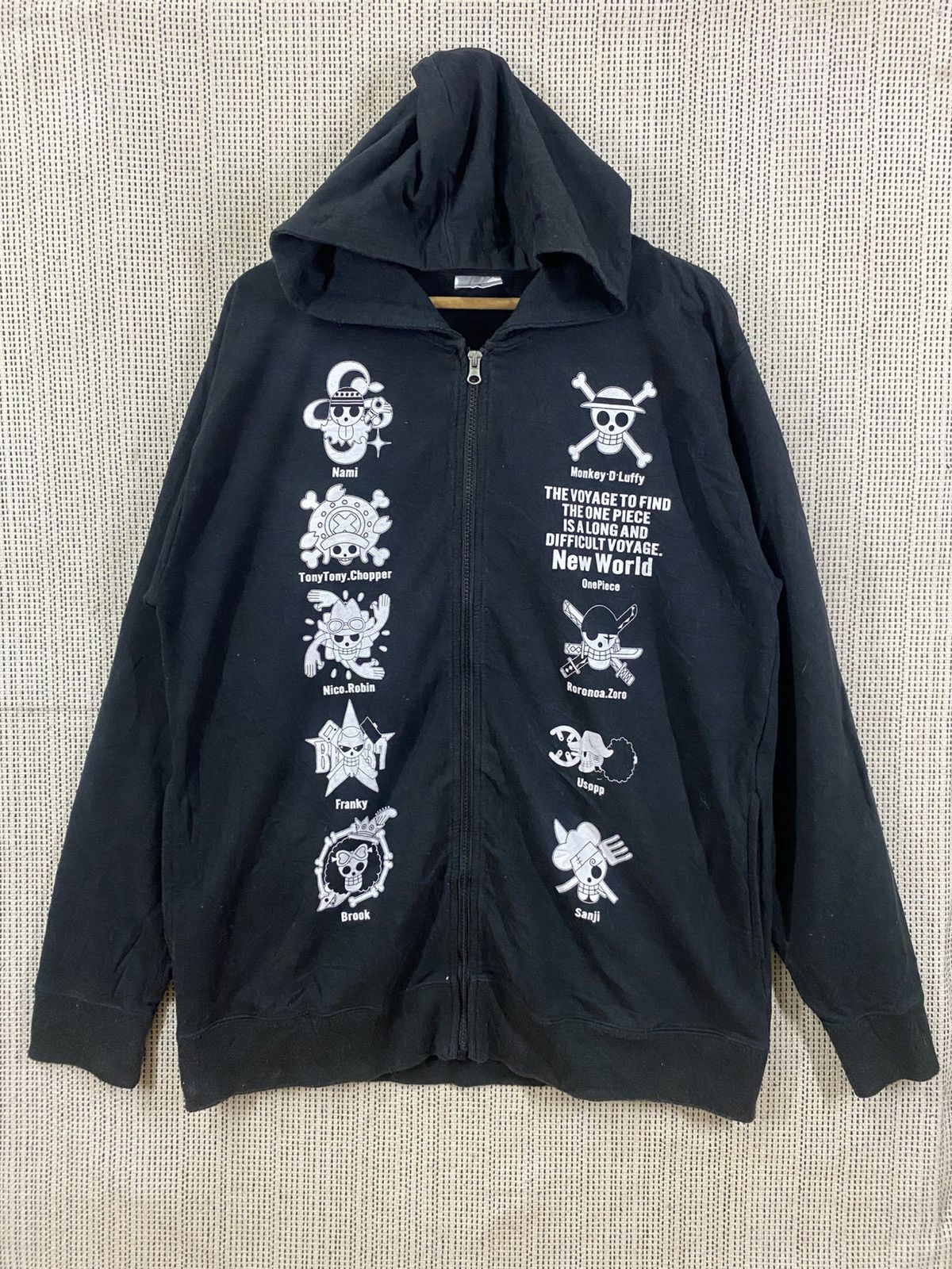 One Piece THE VOYAGE TO FIND THEONE PIECE ISALONG AND DIFFICULT VOYAGE Size US XL / EU 56 / 4 - 2 Thumbnail
