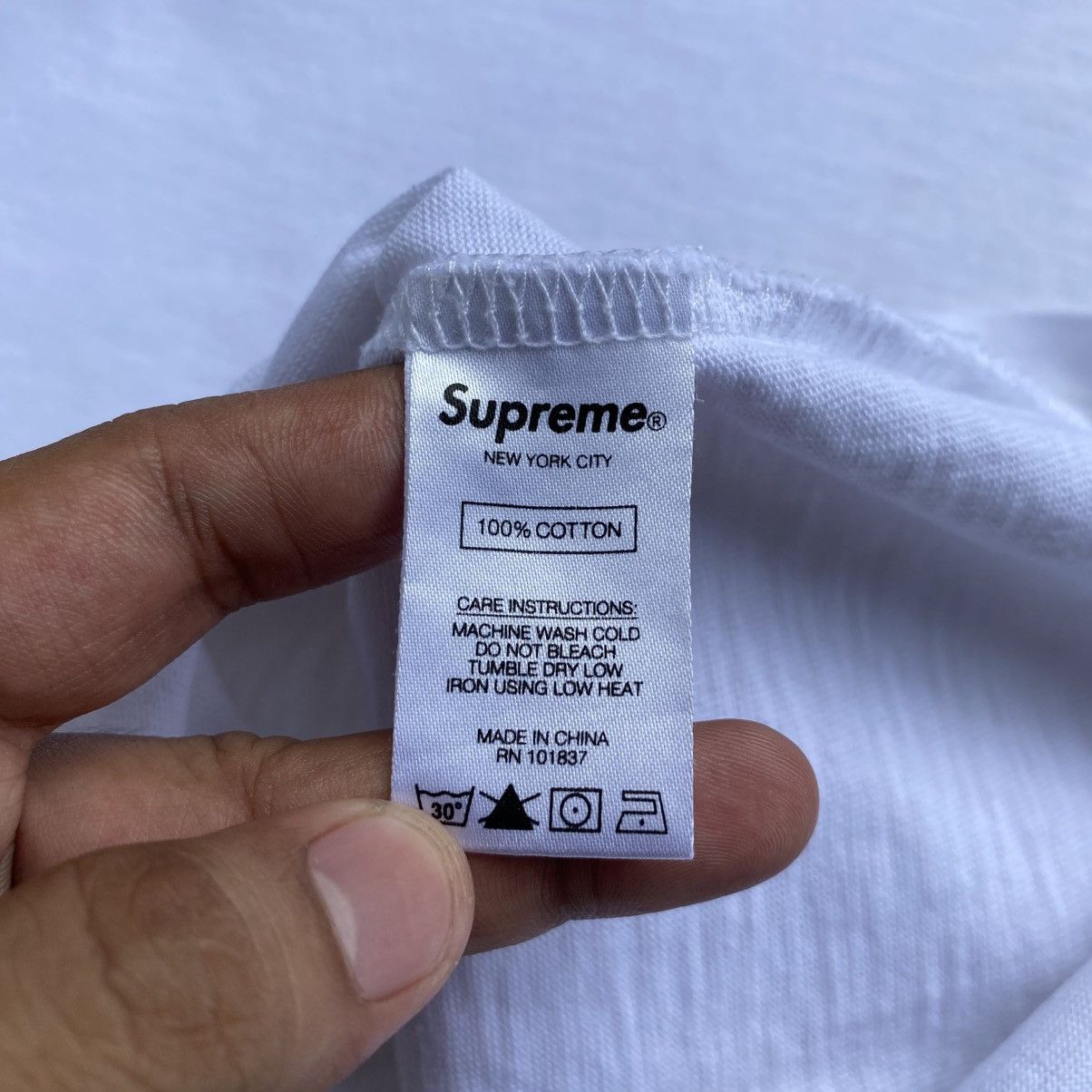 Supreme Supreme White Pocket Longsleeves Size US M / EU 48-50 / 2 - 12 Thumbnail