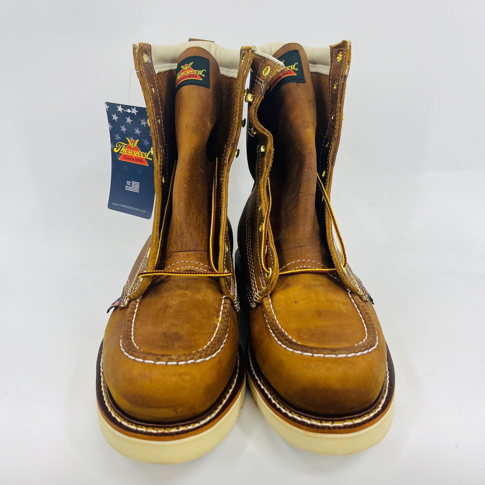 Thorogood THOROGOOD MENS 8" NON-SAFETY TOE COMFORTABLE " SIZE 9.5EE Size US 9.5 / EU 42-43 - 2 Thumbnail