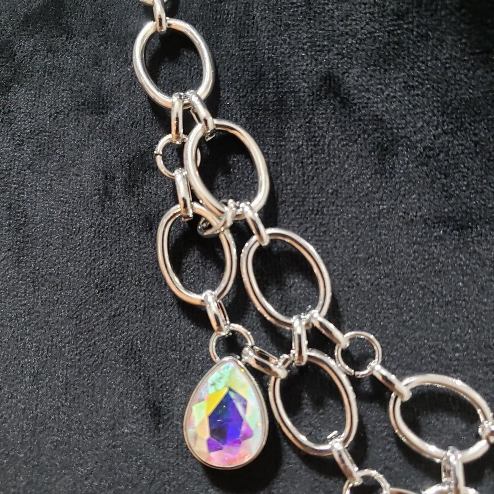 Other Show Stopping Iridescent Gunmetal & Multi Oil Spill Necklace Size ONE SIZE - 5 Thumbnail