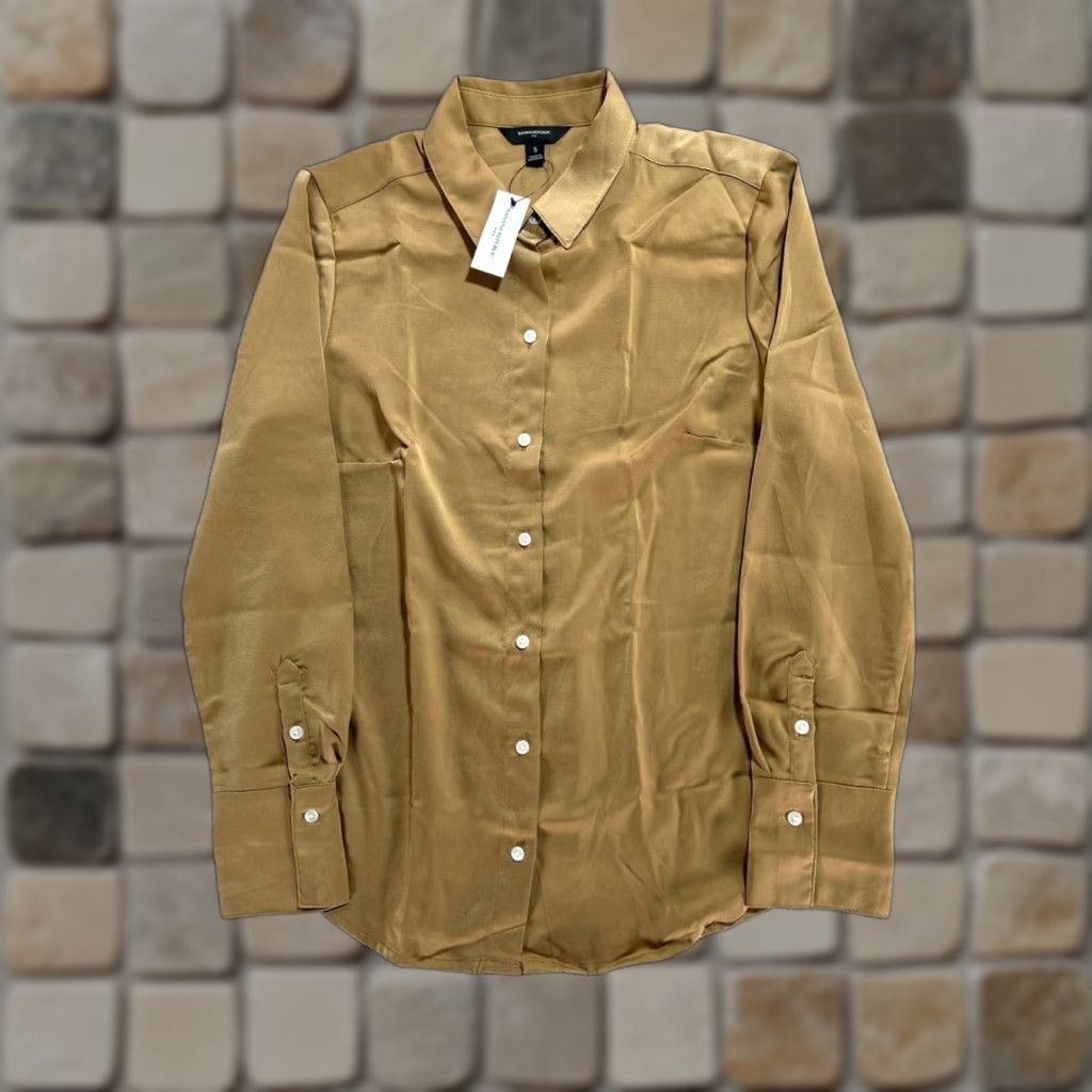 VINTAGE Banana Republic Shirt Womens Small Brown Silky Pleated Button Up New