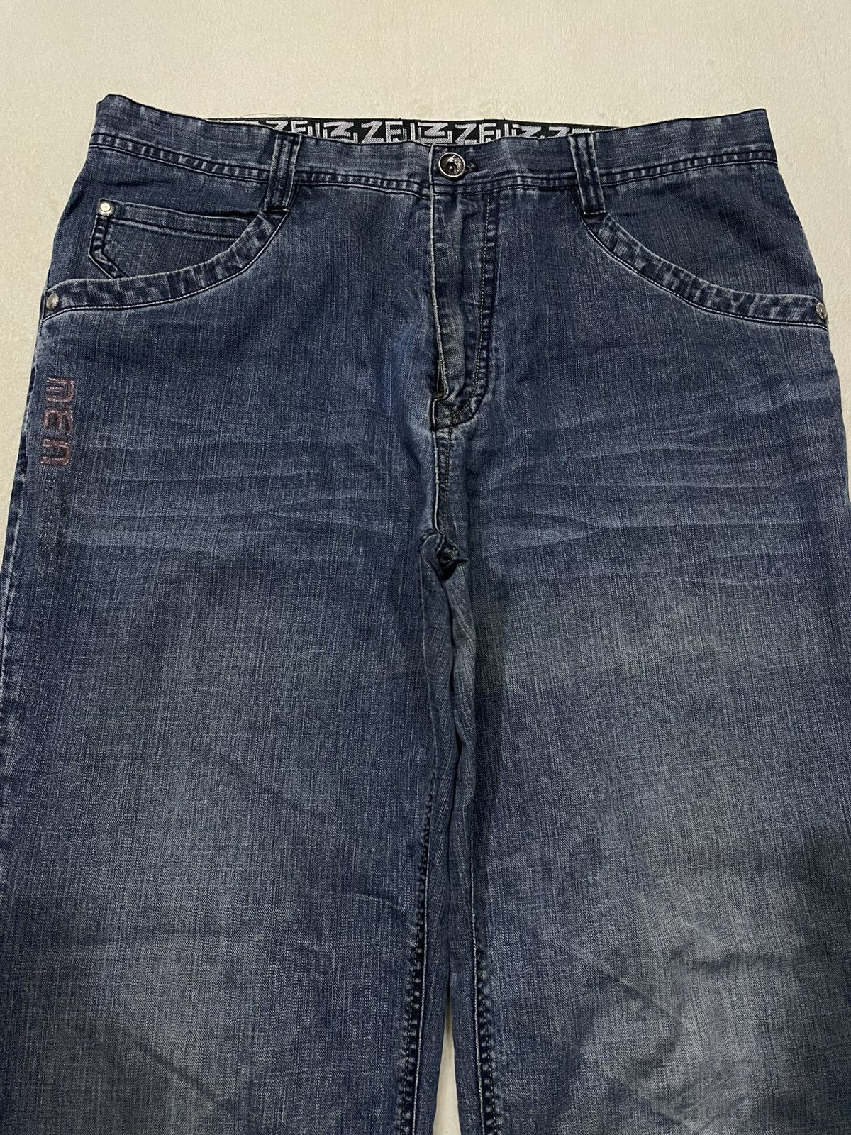 Vintage Vintage Japanese Brand Faded Distress Denim Jeans Size US 35 - 2 Thumbnail