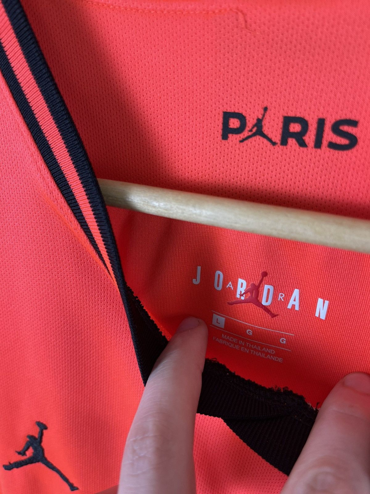 Jordan Brand Jordan x PSG 19/20 Infrared Away Jersey Stadium Shirt Size US L / EU 52-54 / 3 - 6 Thumbnail