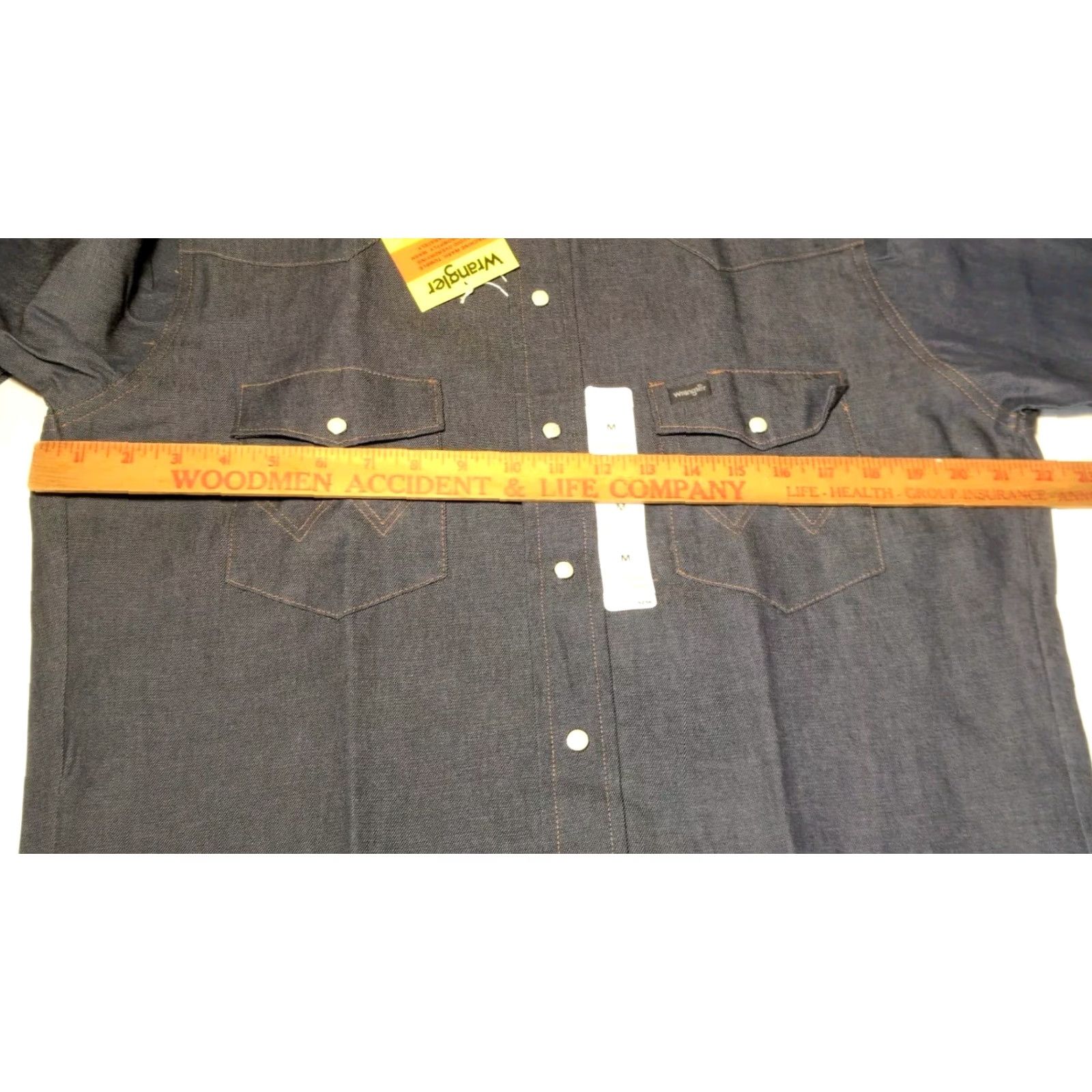 Wrangler VINTAGE Wrangler Cowboy Cut Western Shirt Men Medium Blue Denim Pearl Snap Workwear Size US M / EU 48-50 / 2 - 5 Thumbnail