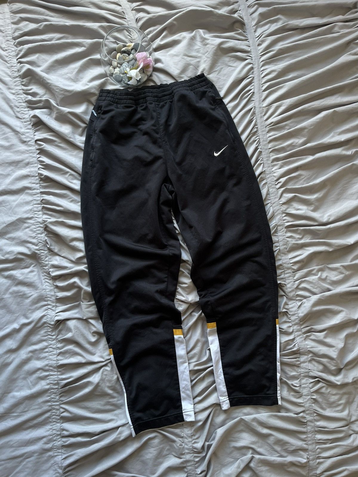 Nike Rare Vintage Nike Track Pants Bold Embroidery Swoosh Y2K Size US 32 / EU 48 - 6 Thumbnail