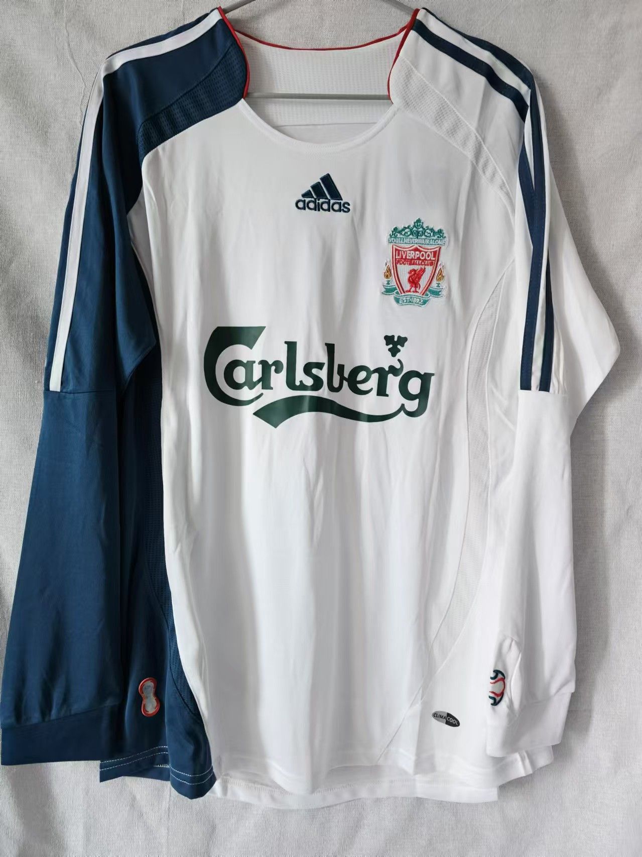 Other 2006 2007 Liverpool 9 Torres Jersey Away Size US M / EU 48-50 / 2 - 2 Thumbnail