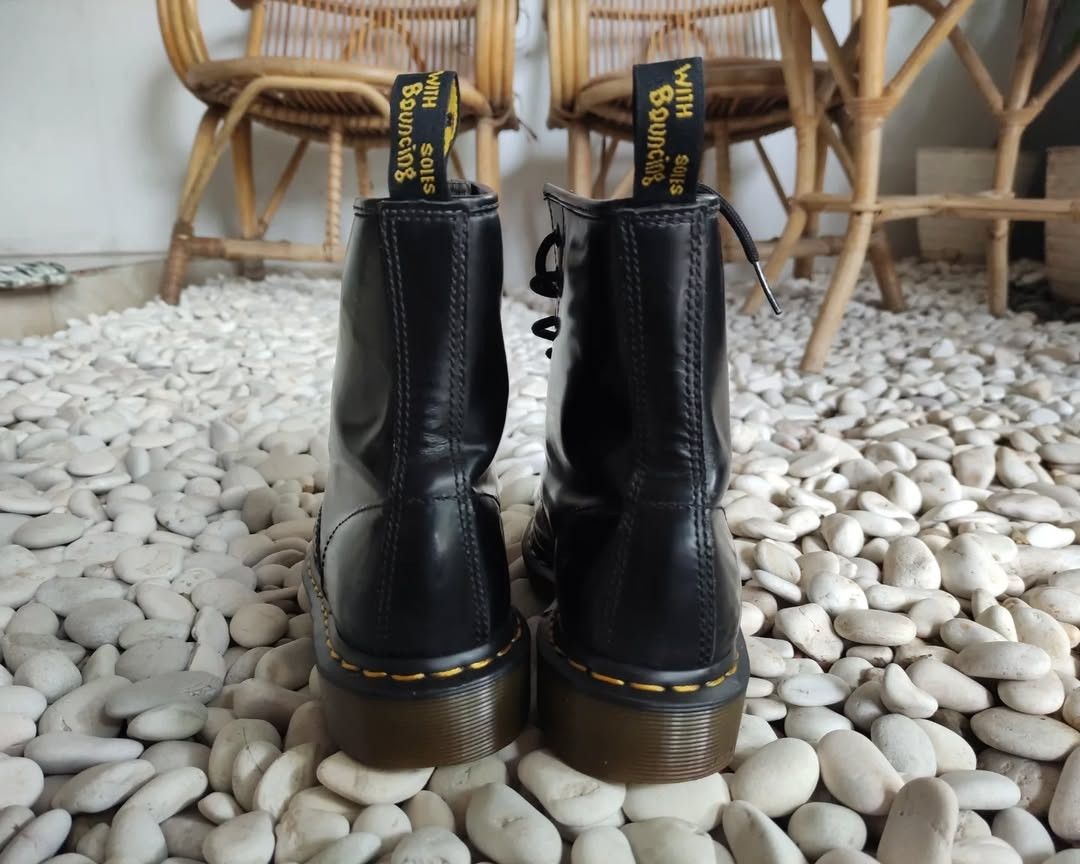 Dr. Martens Dr. Martens 1460 Black Smooth Size US 5 / IT 35 - 8 Thumbnail