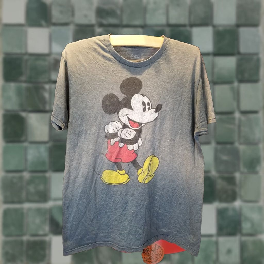 Disney VINTAGE Disney Mickey Mouse Gradient Sun Faded Paper Thin T-Shirt SZ LARGE T-Shirt Crew Neck Short Sleeve Cotton Blue Mens Size US L / EU 52-54 / 3 - 1 Thumbnail