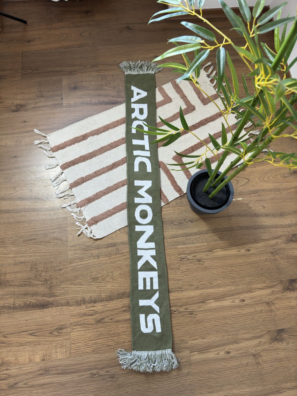 Band Tees VINTAGE ARCTIC MONKEYS DOUBLE-SIDED SCARF Size ONE SIZE - 3 Thumbnail