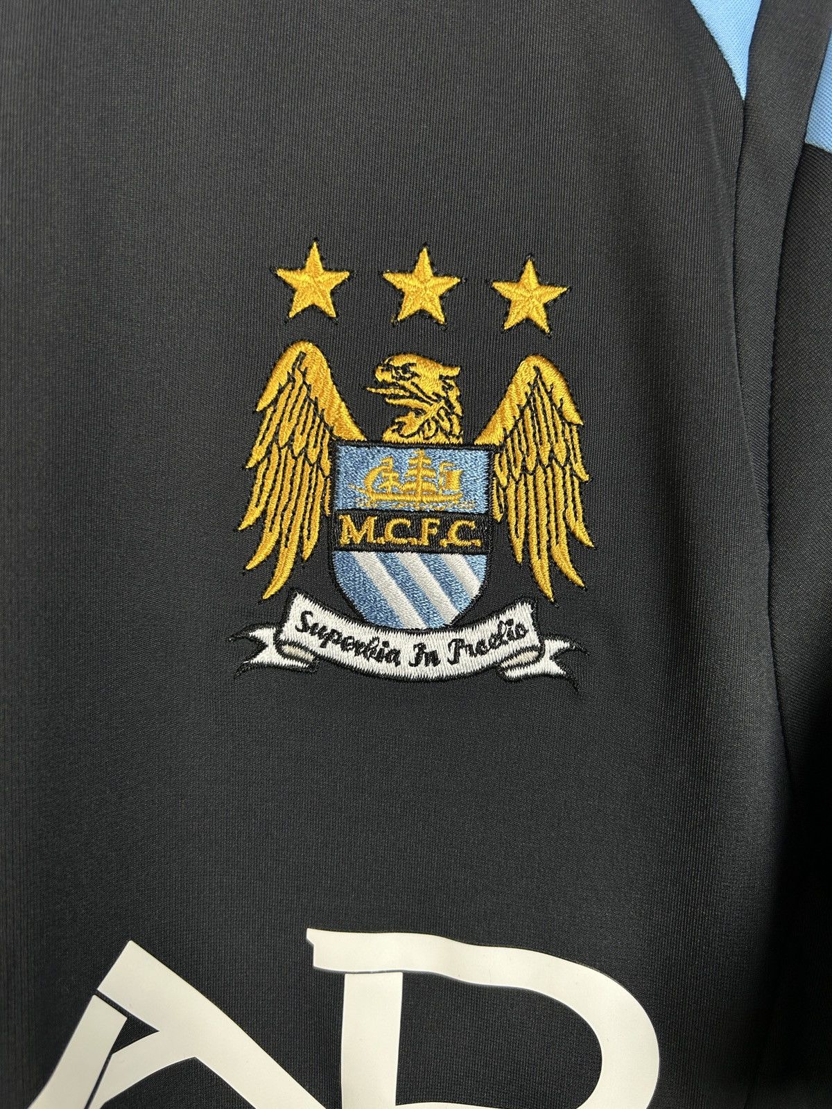 Umbro Vintage Umbro Manchester City 2012/13 Training Kit Jersey M Size US M / EU 48-50 / 2 - 3 Thumbnail