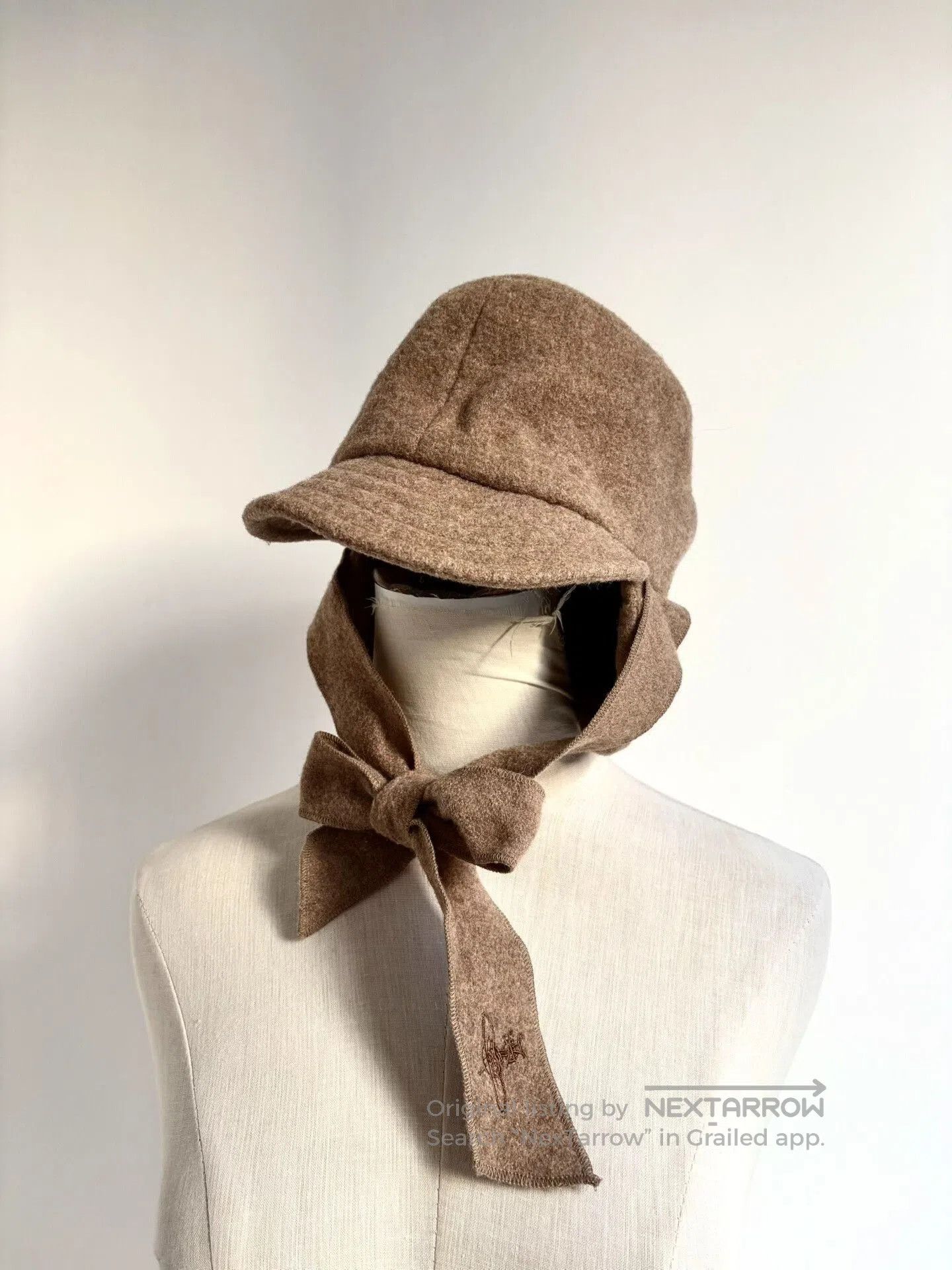Vivienne Westwood vintage vivienne westwood camel bow hat. Size ONE SIZE - 2 Thumbnail