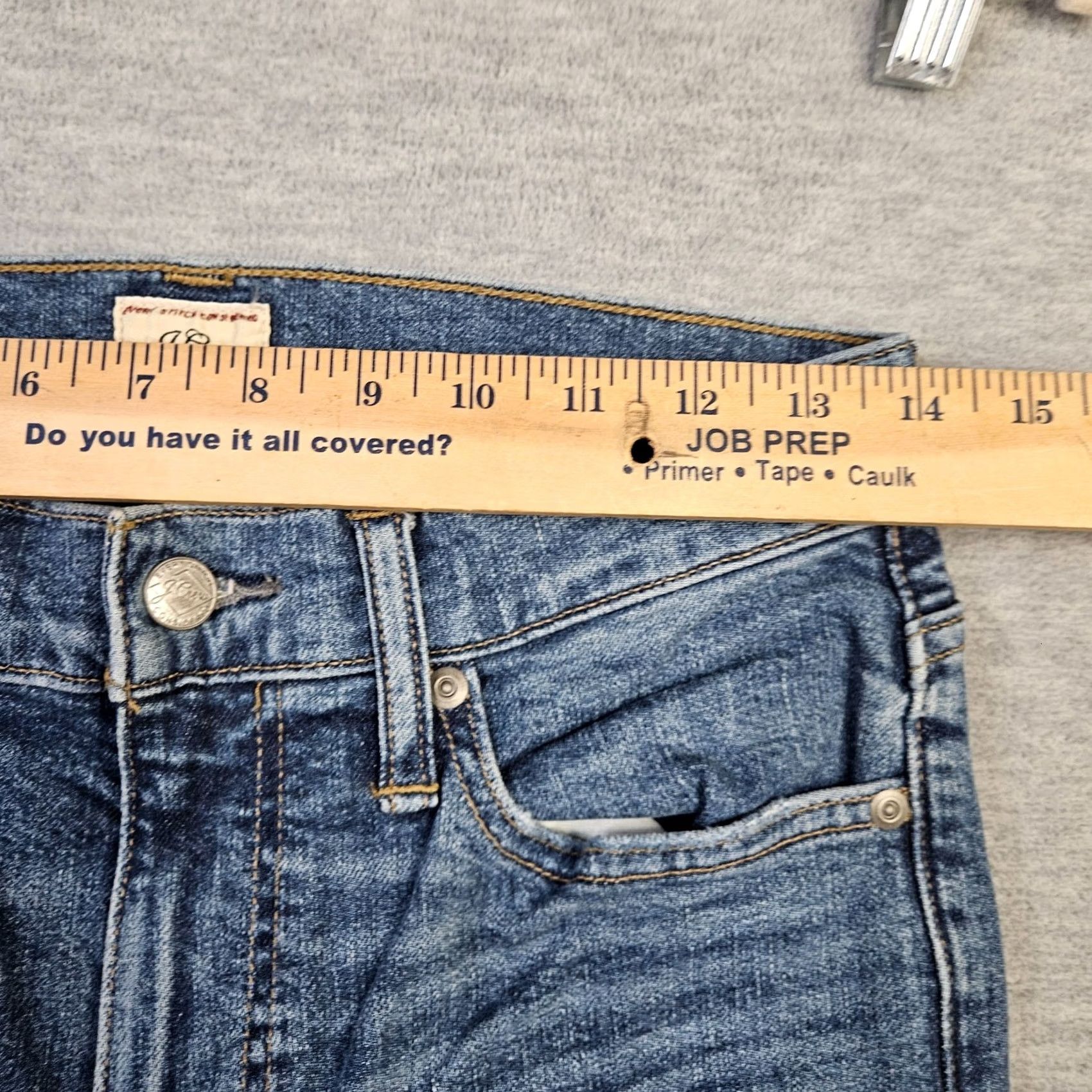 J.Crew J.CREW Jeans Slim Medium Wash 28x32 Denim Cotton 5-Pocket Tapered Belted Mens Regular Modern Preppy Size US 28 / EU 44 - 7 Thumbnail