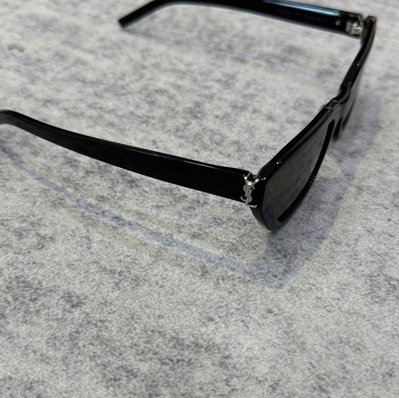 Saint Laurent Paris SAINT LAURENT SL M127/F Size ONE SIZE - 3 Thumbnail