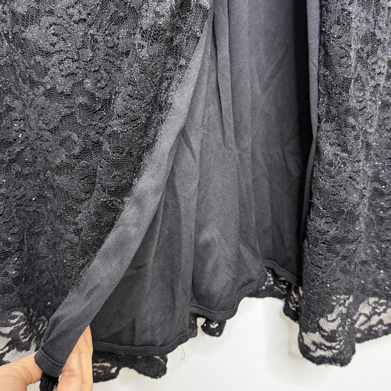 Other Morgan & Co Junior Lace Corset Black Prom Gown Dress Sz 3 Size S / US 4 / IT 40 - 7 Thumbnail