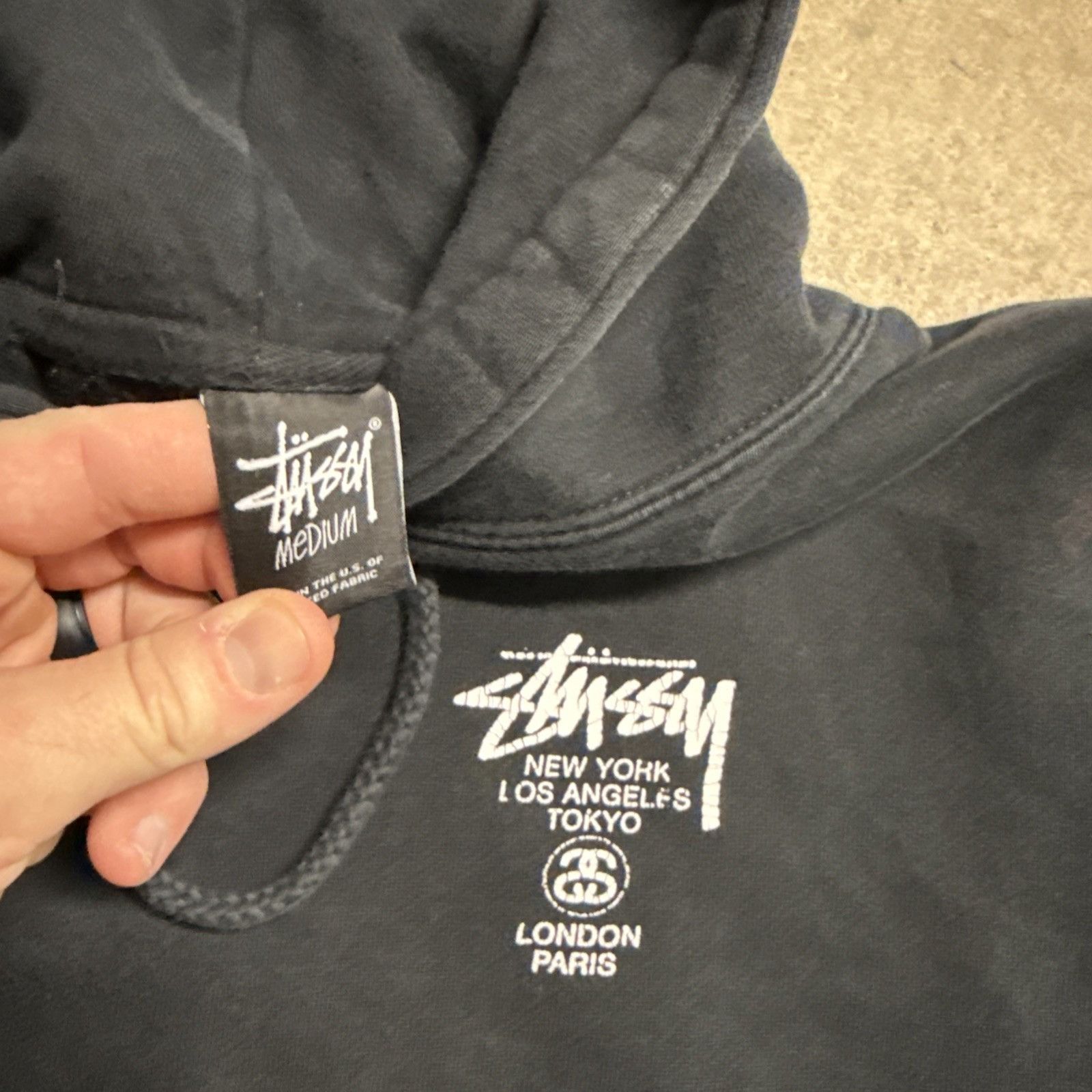 Stussy Vintage Stussy Hoodie Mens Medium Y2K Faded Surf Skate Size US M / EU 48-50 / 2 - 5 Thumbnail