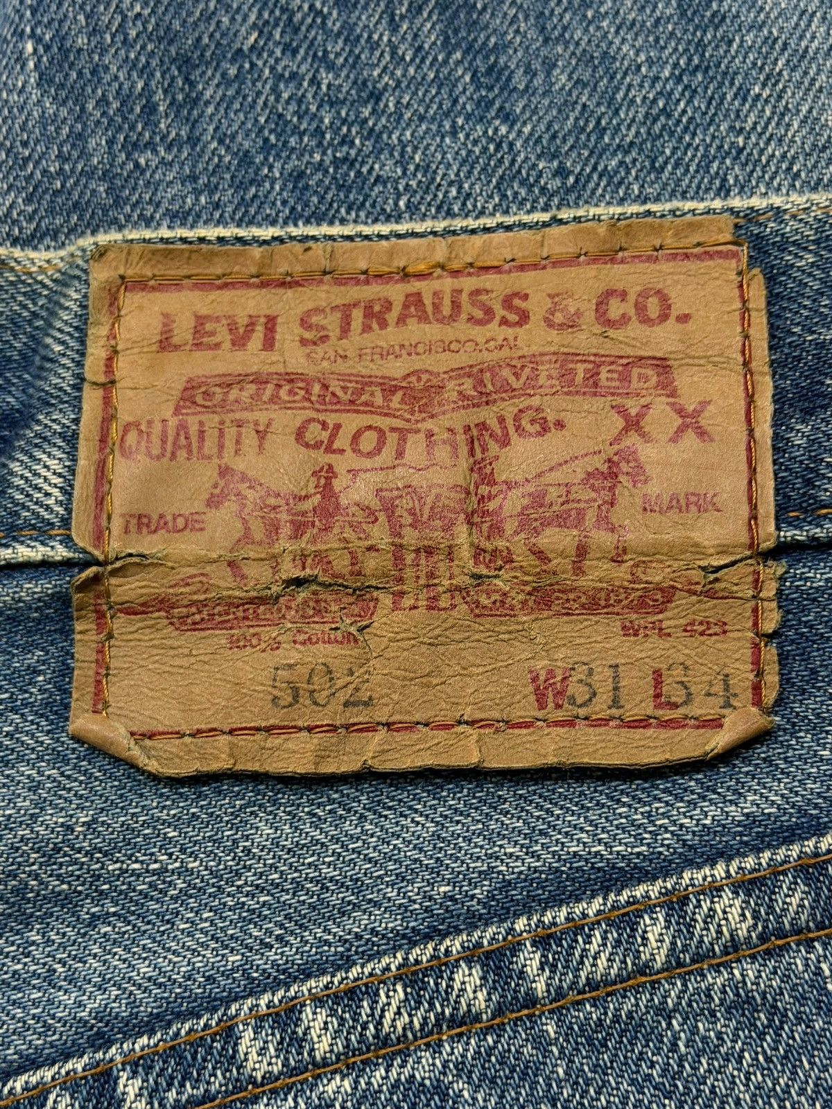 Levi's Vintage Clothing Vintage Levi’s 502 Big E Selvedge Denim Jeans Japan | W30 Size US 30 / EU 46 - 14 Thumbnail