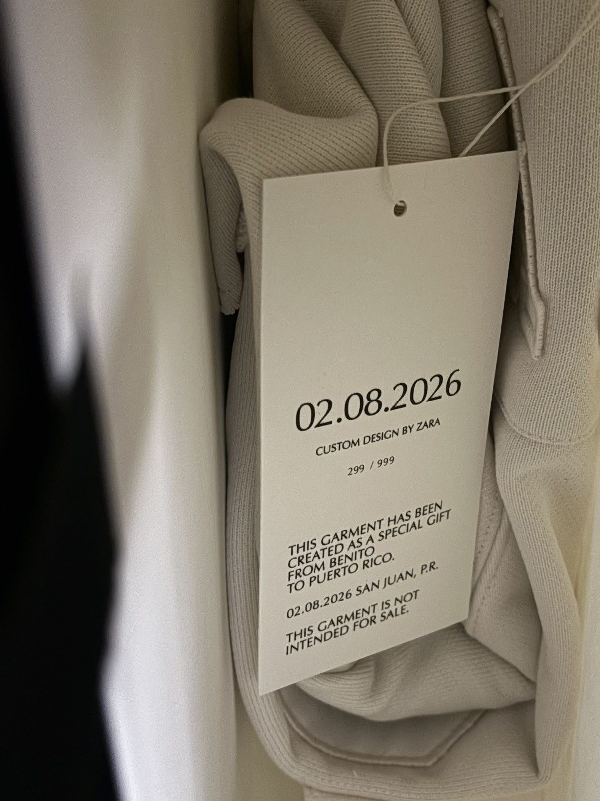 Other Bad bunny Size US L / EU 52-54 / 3 - 4 Thumbnail