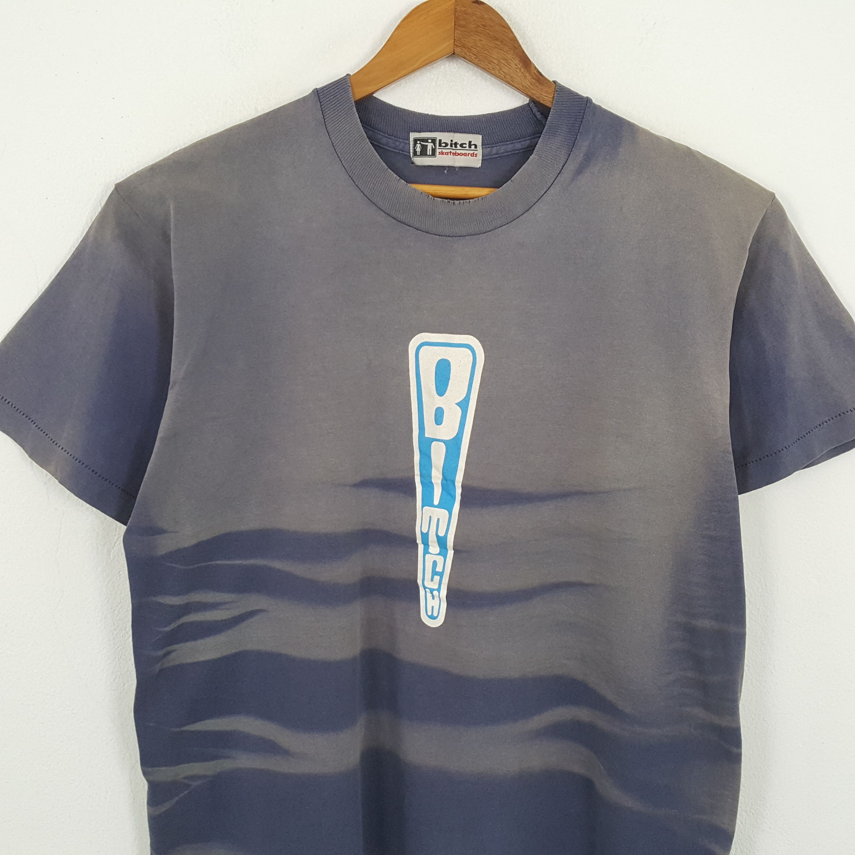 Vintage Vintage BITCH SKATEBOARDS American Skate Distressed T-Shirt Size US XL / EU 56 / 4 - 2 Thumbnail