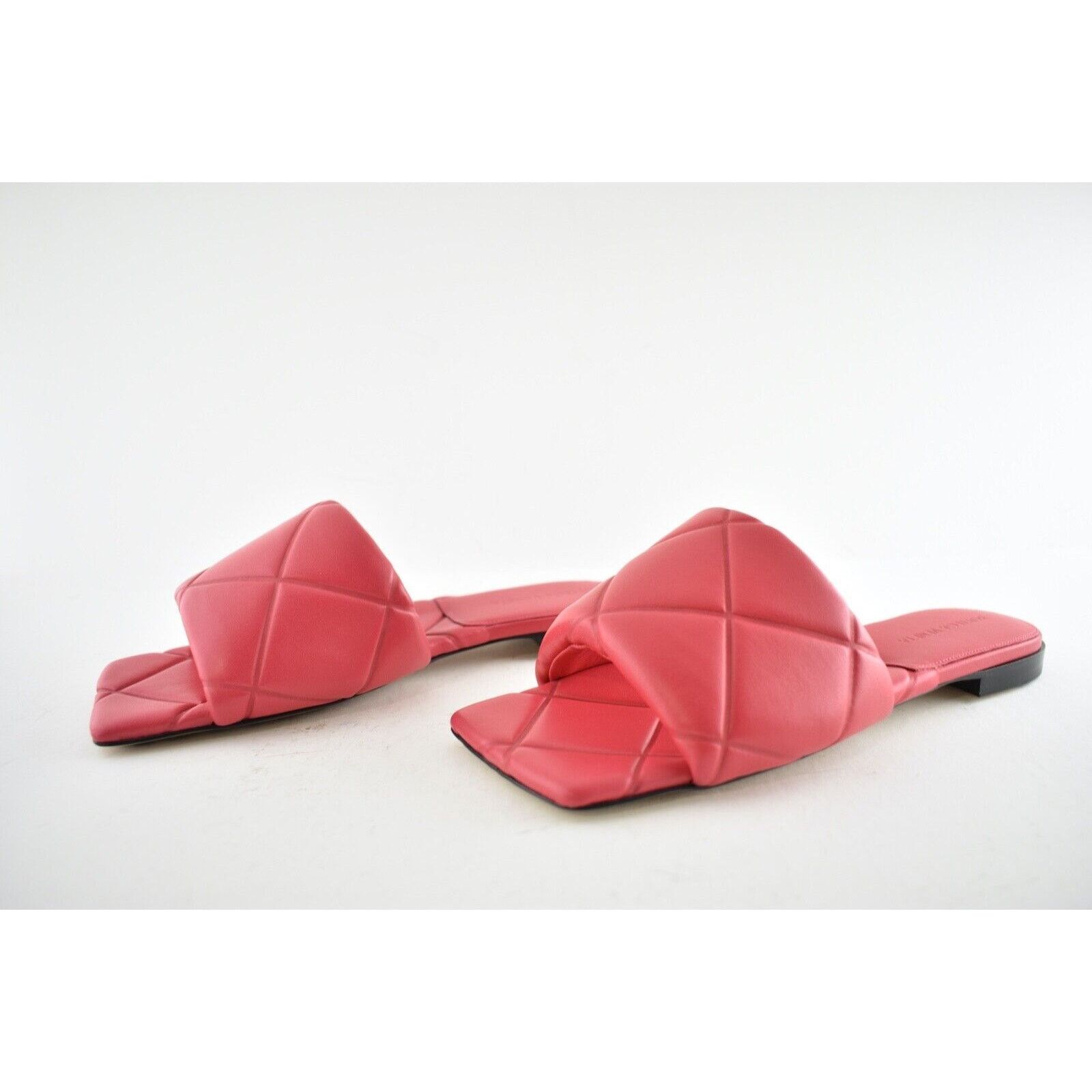 Bottega Veneta Bottega Veneta BV Lido Lollipop Pink Padded Leather Quilted Size US 7 / IT 37 - 10 Thumbnail