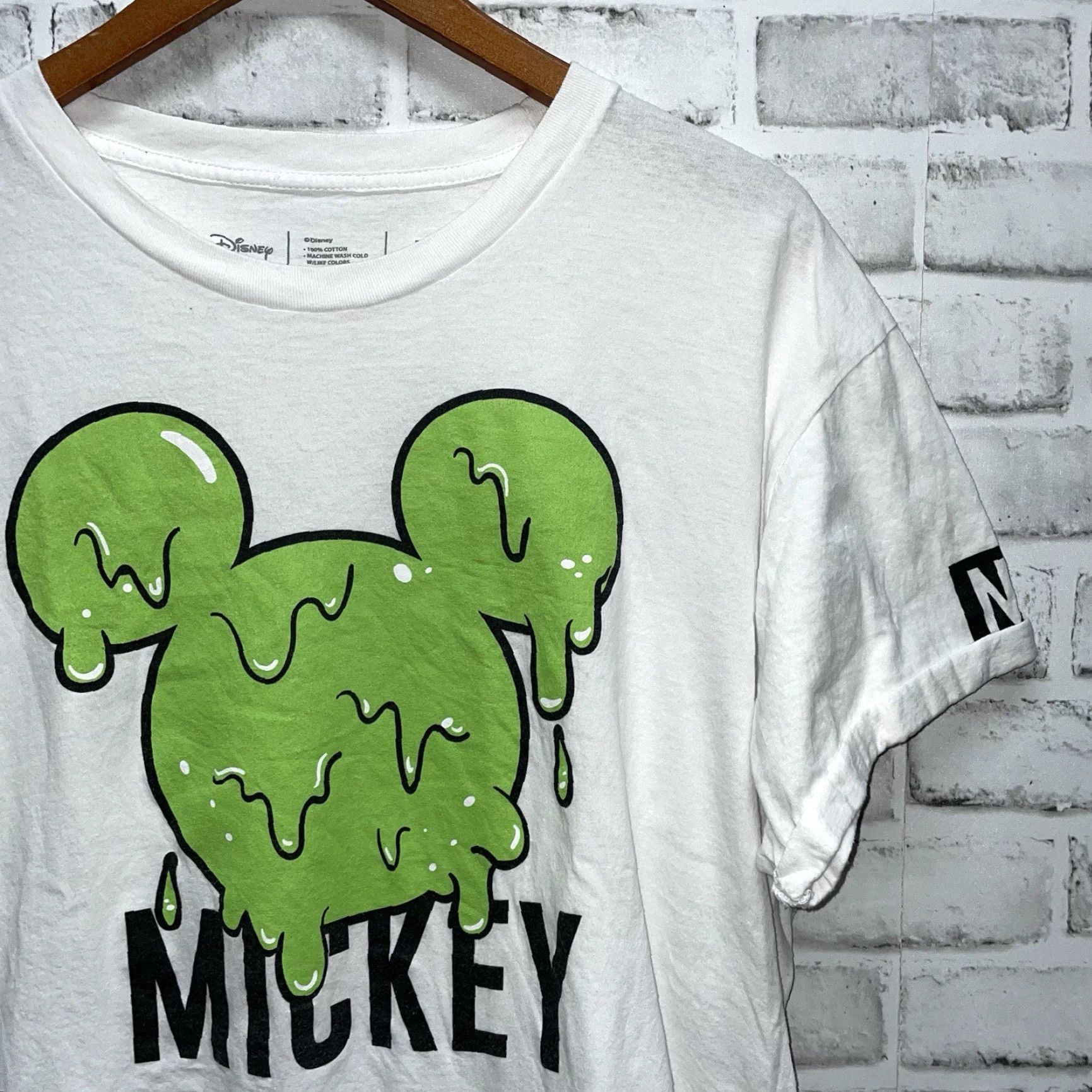 Disney NEFF Disney Slimed Mickey Mouse 100% Cotton Graphic Tee unisex Size L White | Mickey Mouse Shirt T-Shirt Mens Womens Size US L / EU 52-54 / 3 - 2 Thumbnail