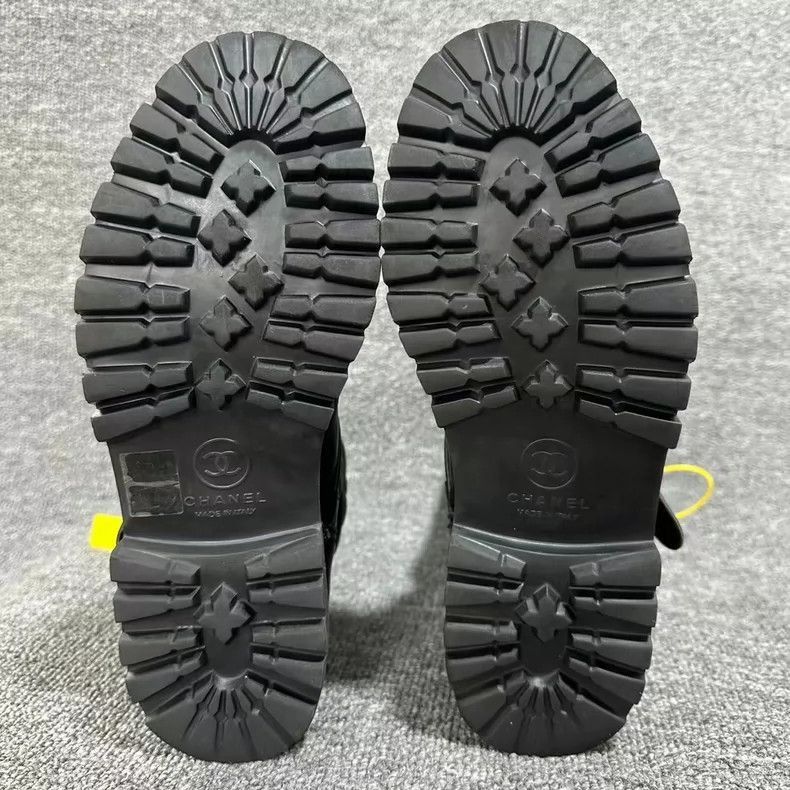Chanel Chanel Black Leather Mountain Boots Size 39 -2505 Size US 6 / EU 39 - 7 Thumbnail