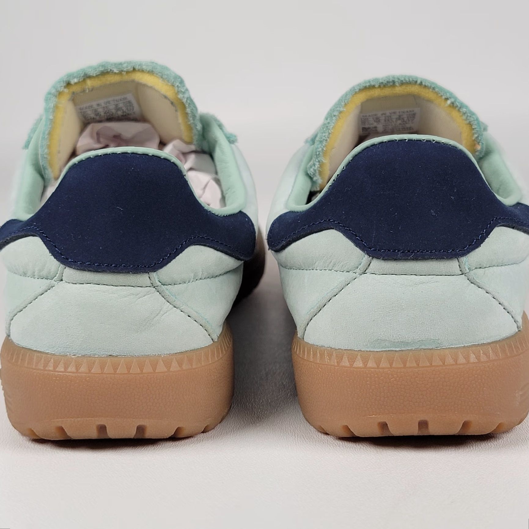 Adidas adidas Bermuda Sneaker Men 10.5 Ash Green/Collegiate Navy/Gum CQ2783 Collegiate Sneaker Mens Shoes Size US 11 / EU 44 - 6 Thumbnail