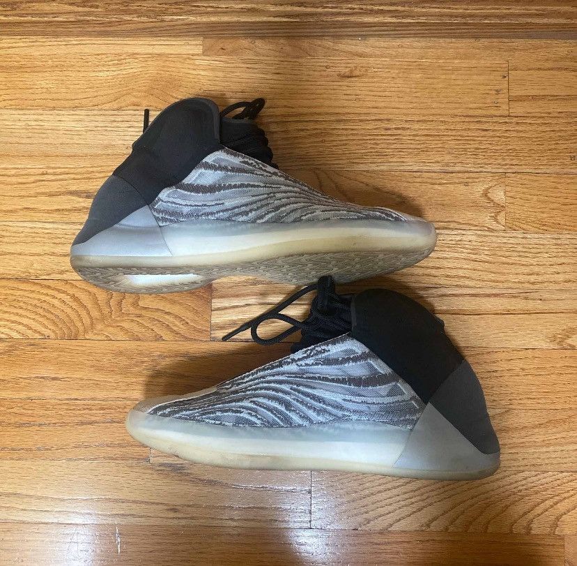 image of Adidas Yeezy Qntm Basketball Shoes in Black/Silver, Men's (Size 11)