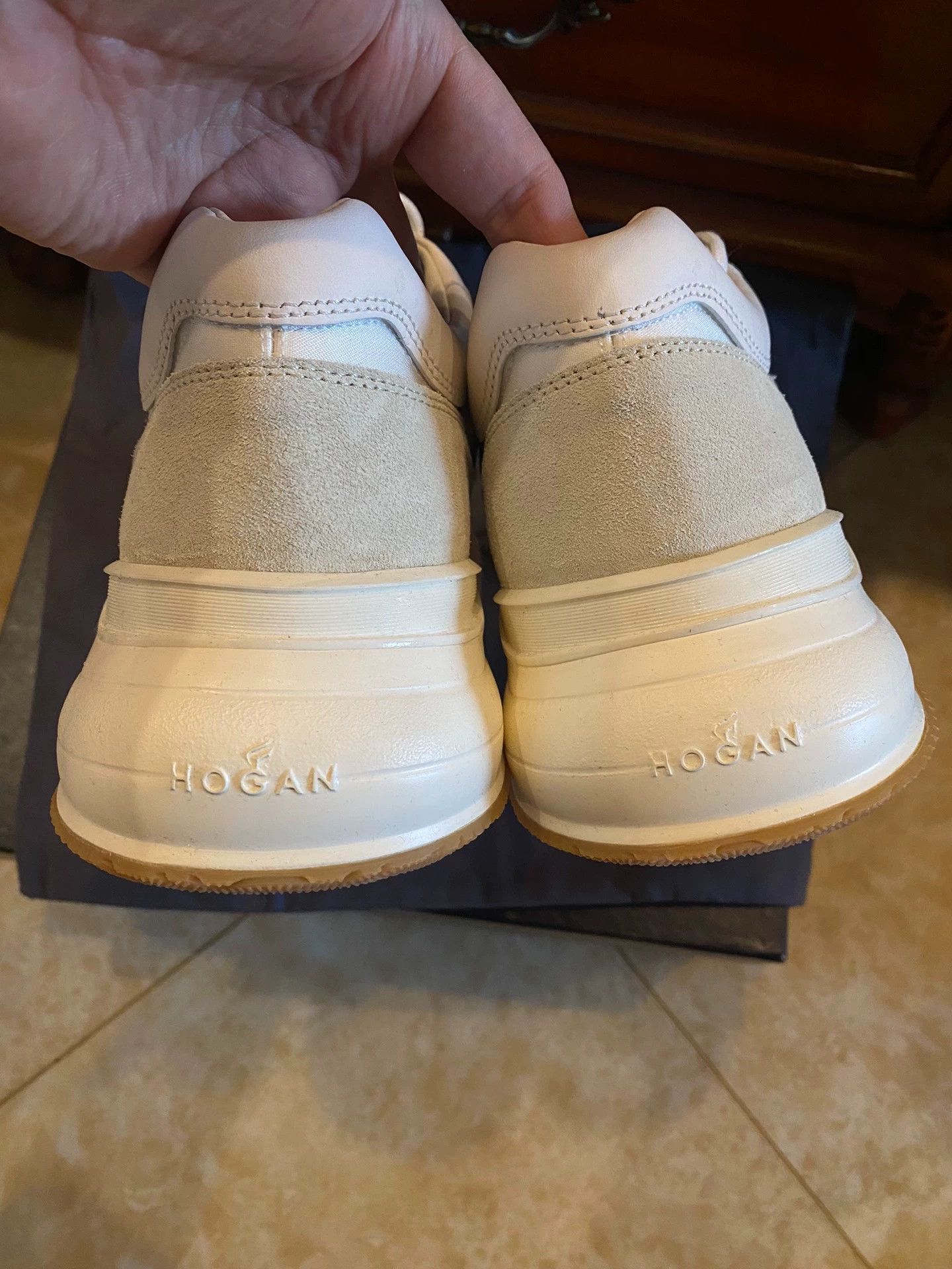 Hogan Hogan Dad Shoe Thick Sole Platform US 7 New Authentic Size US 7 / EU 40 - 7 Thumbnail