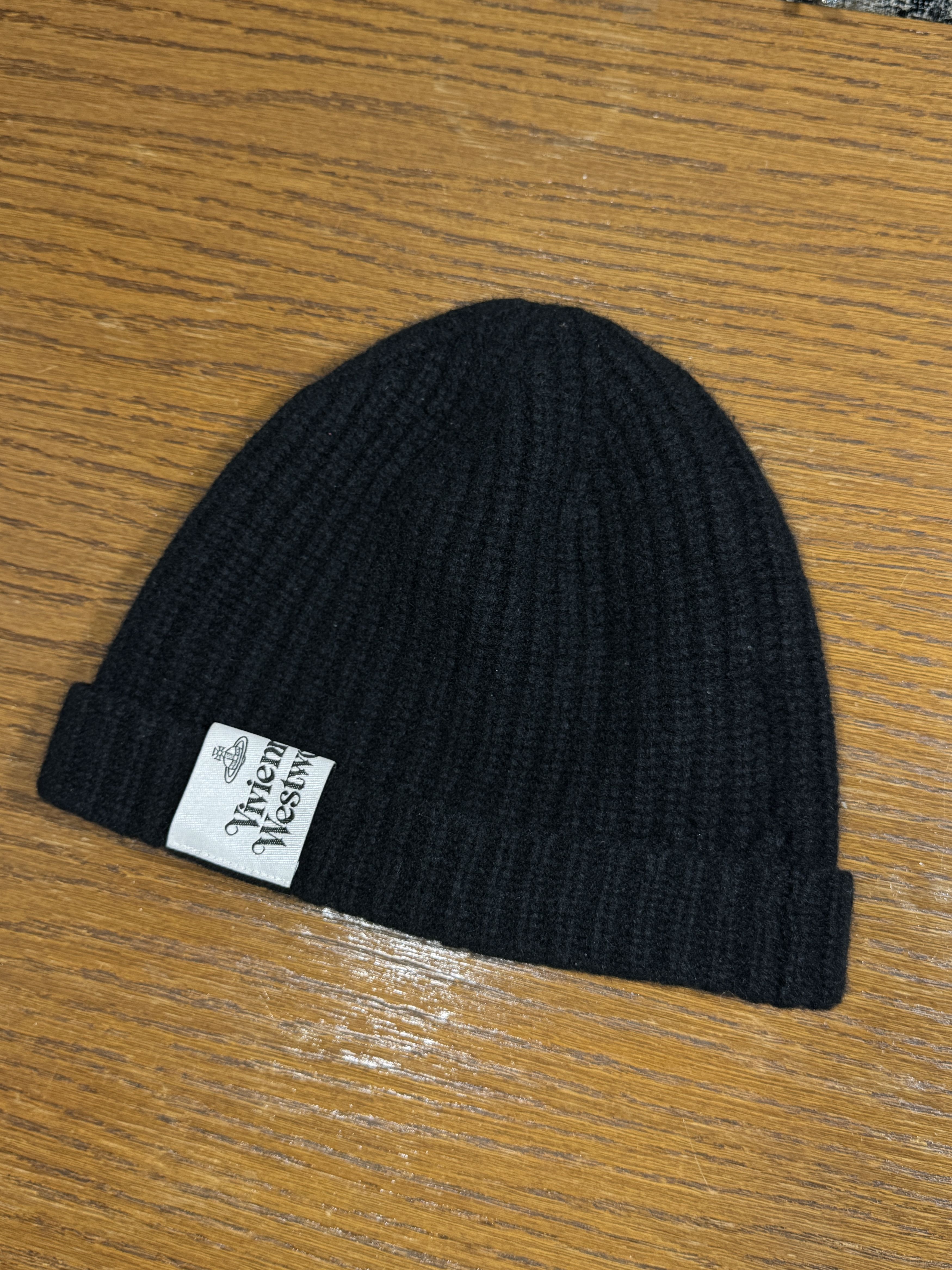 Vivienne Westwood Vivienne Westwood ribbed knit beanie in navy Size ONE SIZE - 1 Thumbnail