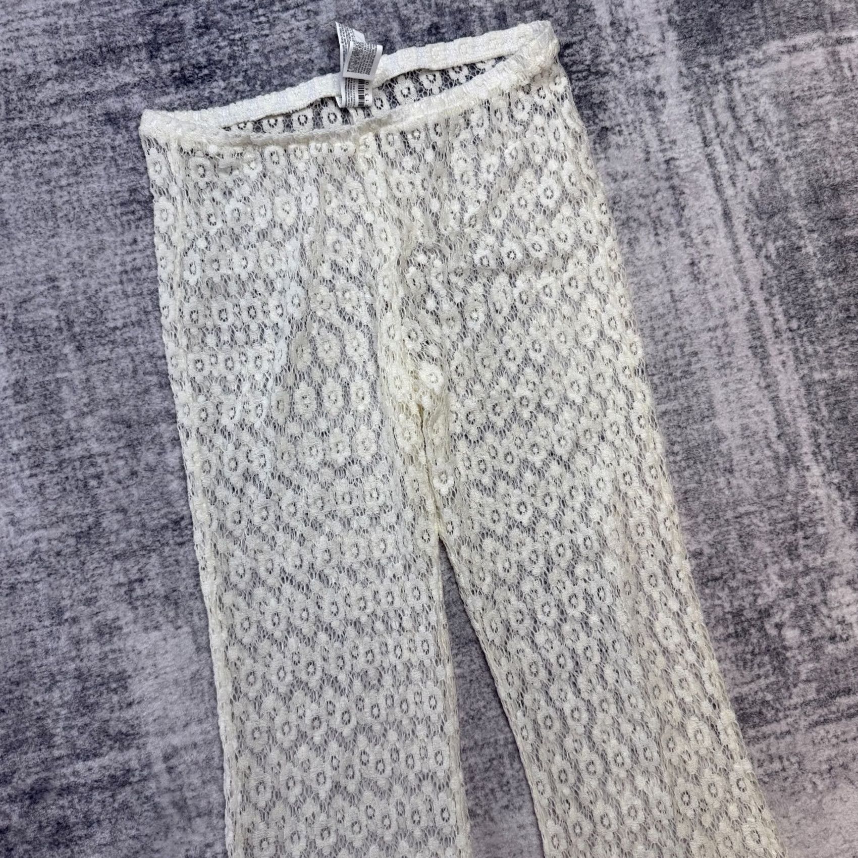 Forever 21 Womens Ivory Lace Pants Size M Flared Boot Cut Chino Festival Boho FOREVER 21 Pants Womens Size 32" / US 10 / IT 46 - 2 Thumbnail