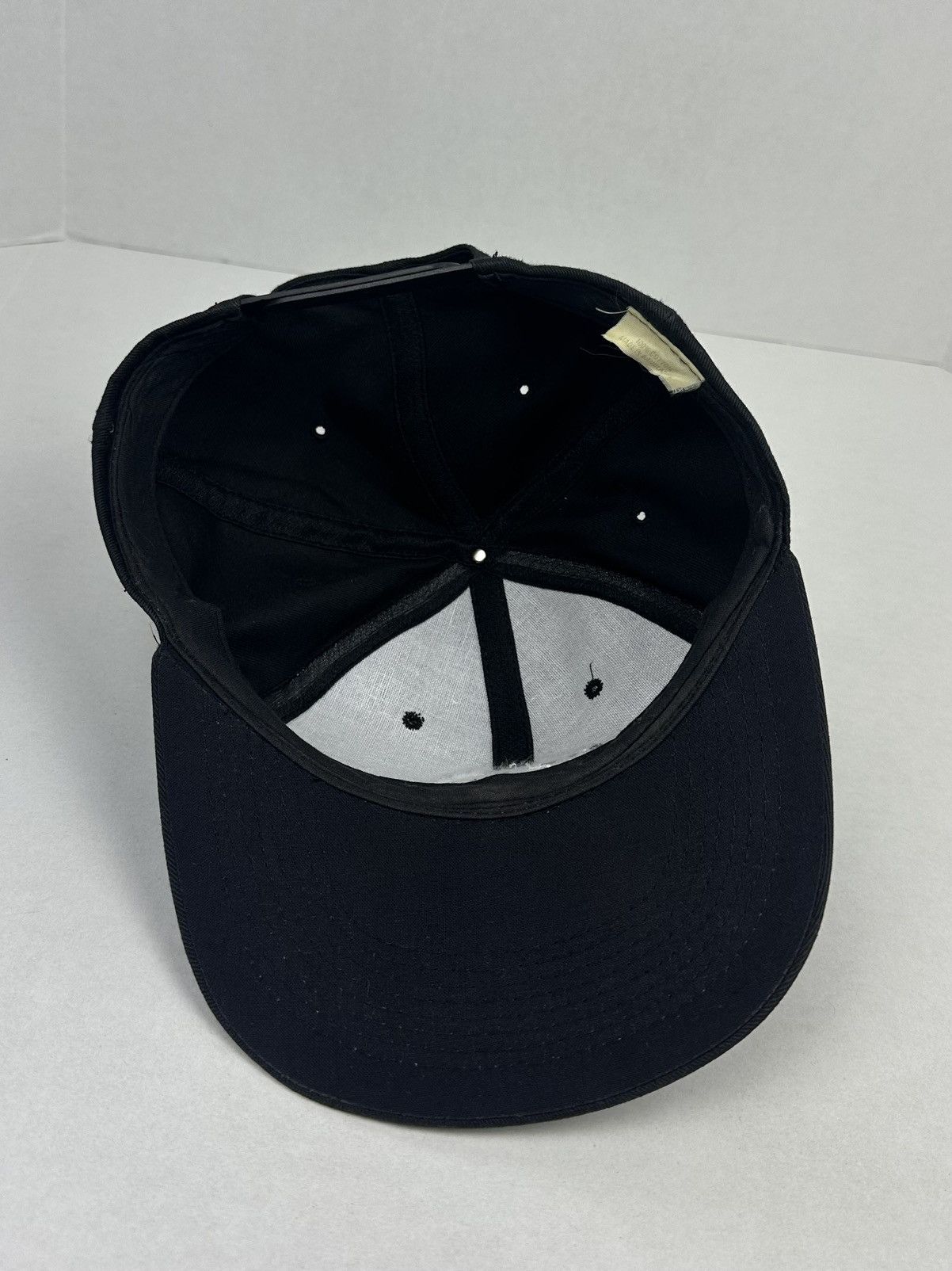 Band Tees Garth Brooks World Tour Snapback Hat Vintage Country Music Size ONE SIZE - 7 Thumbnail