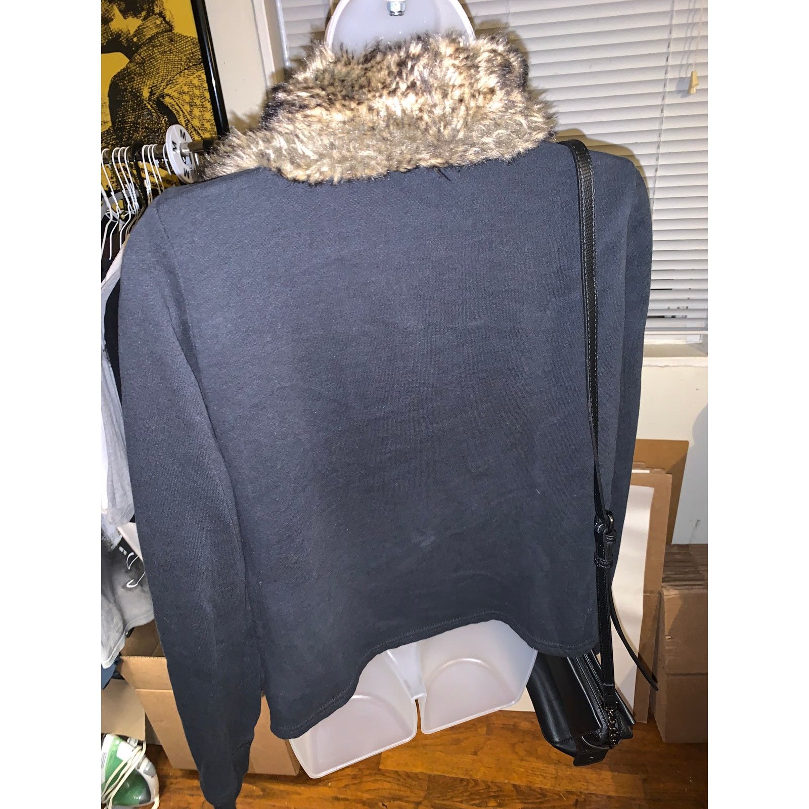 Hollister Hollister Faux Fur Collar Black Cardigan Womens XS Y2K Cozy Size XS / US 0-2 / IT 36-38 - 3 Thumbnail