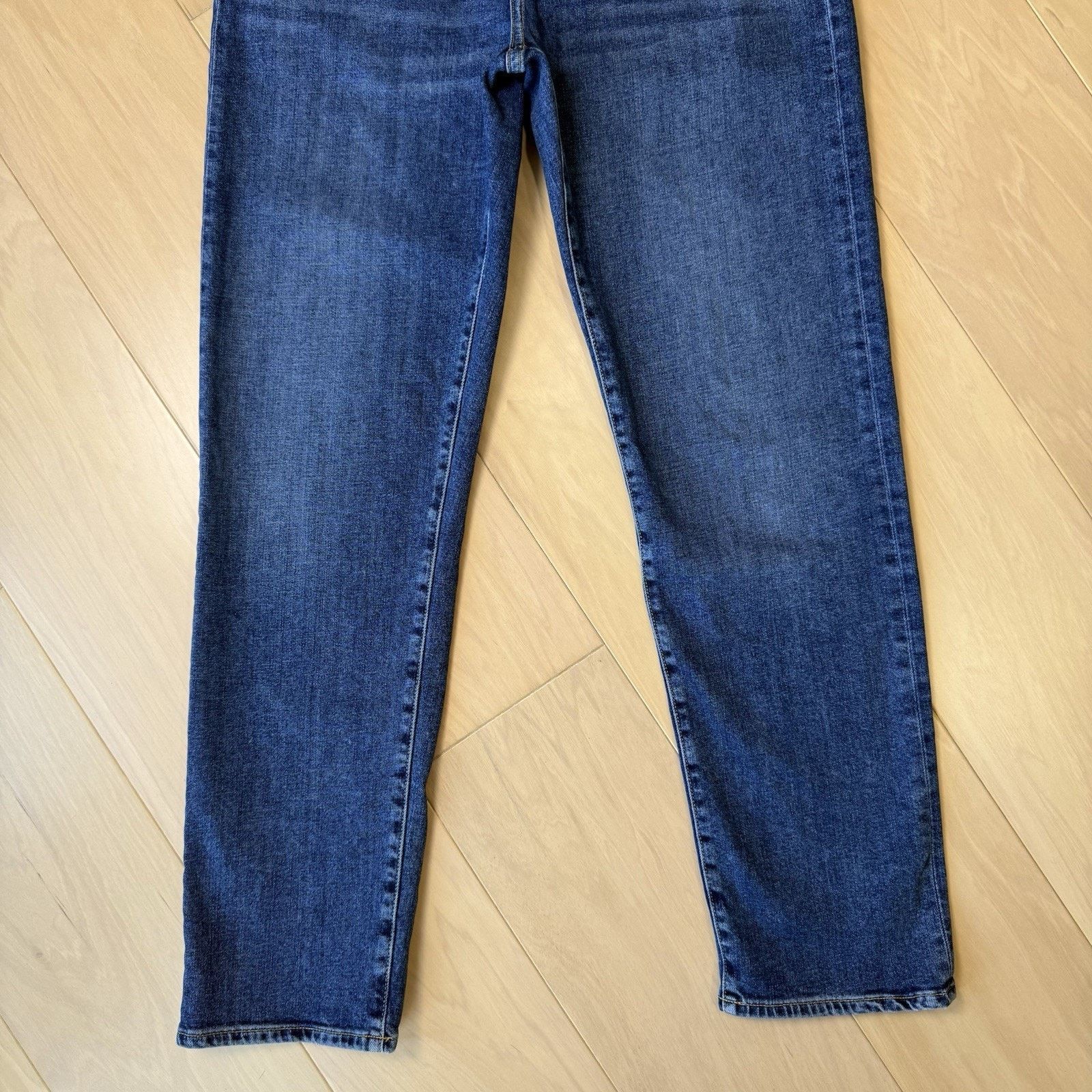 Flint And Tinder Flint and Tinder Straight Jeans 32 Medium Wash Made in USA Size US 32 / EU 48 - 4 Thumbnail