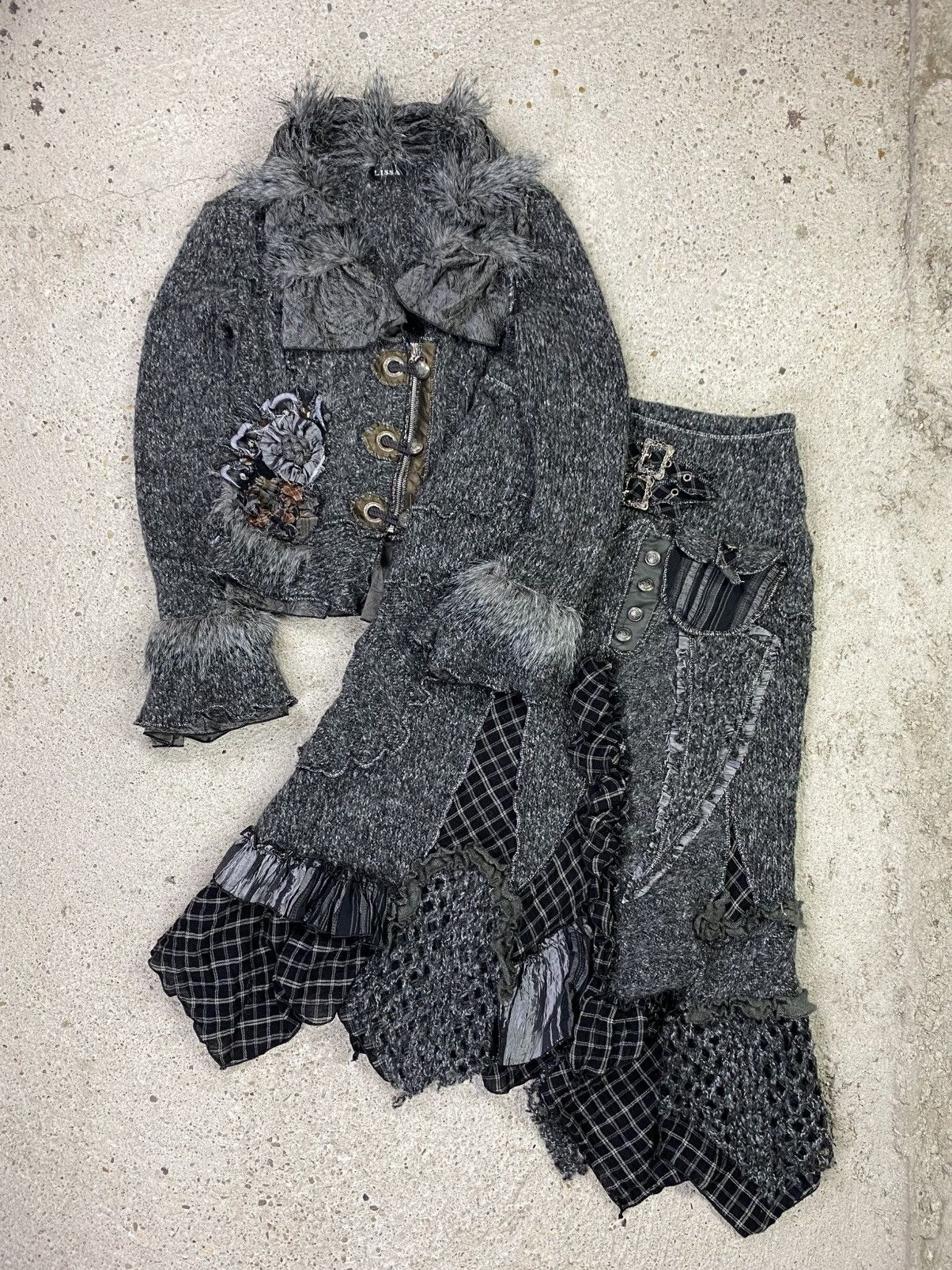 Vintage Grunge set sweater skirt Maxi Patchwork Goth Alternative Size M / US 6-8 / IT 42-44 - 1 Thumbnail