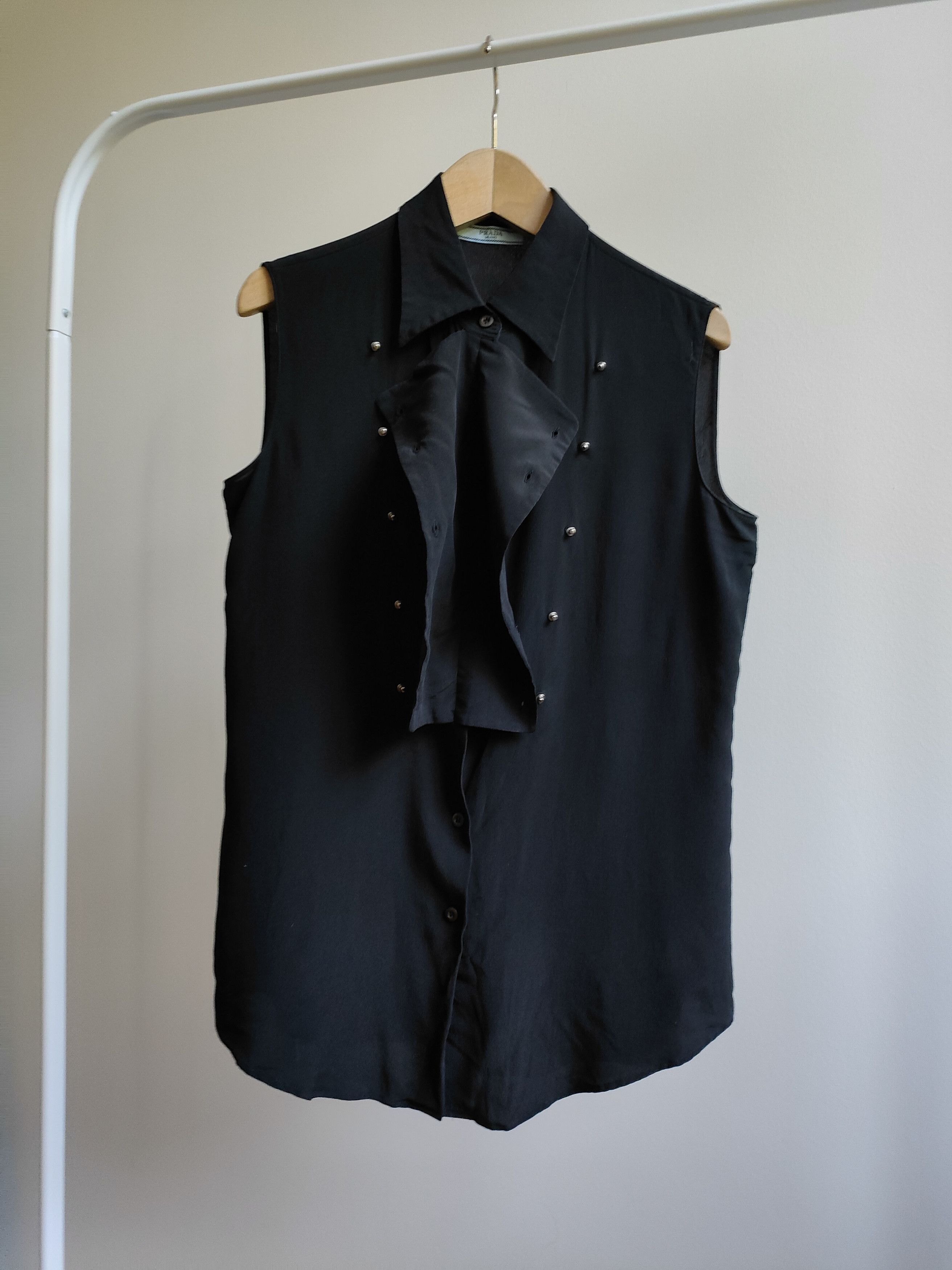 Prada Prada Crepe de Chine Silk Bib Sleeveless Shirt Size M / US 6-8 / IT 42-44 - 6 Thumbnail
