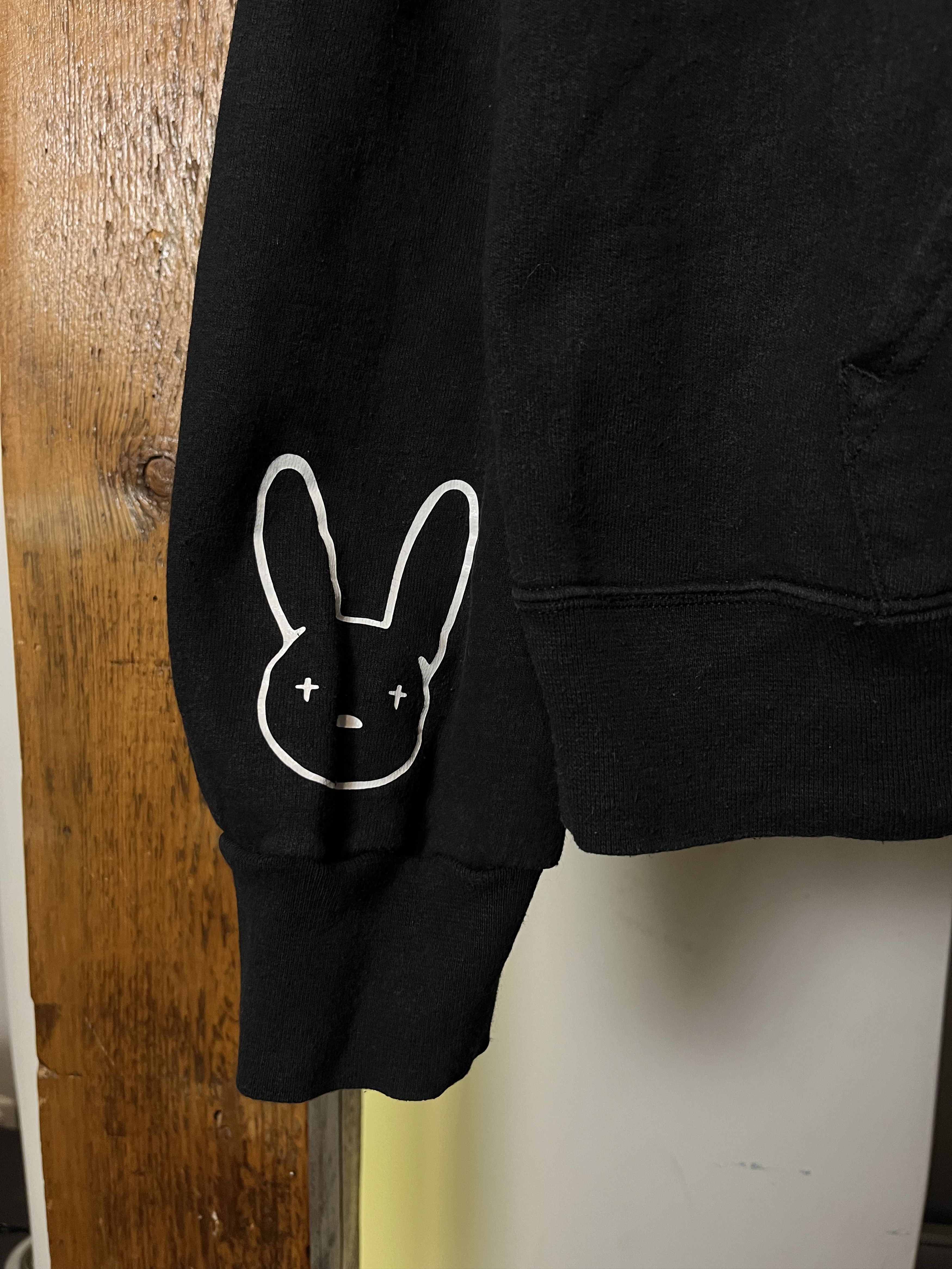 Band Tees × Hanes × Rap Tees Bad Bunny Album Rap Merch Hoodie Size US L / EU 52-54 / 3 - 4 Thumbnail