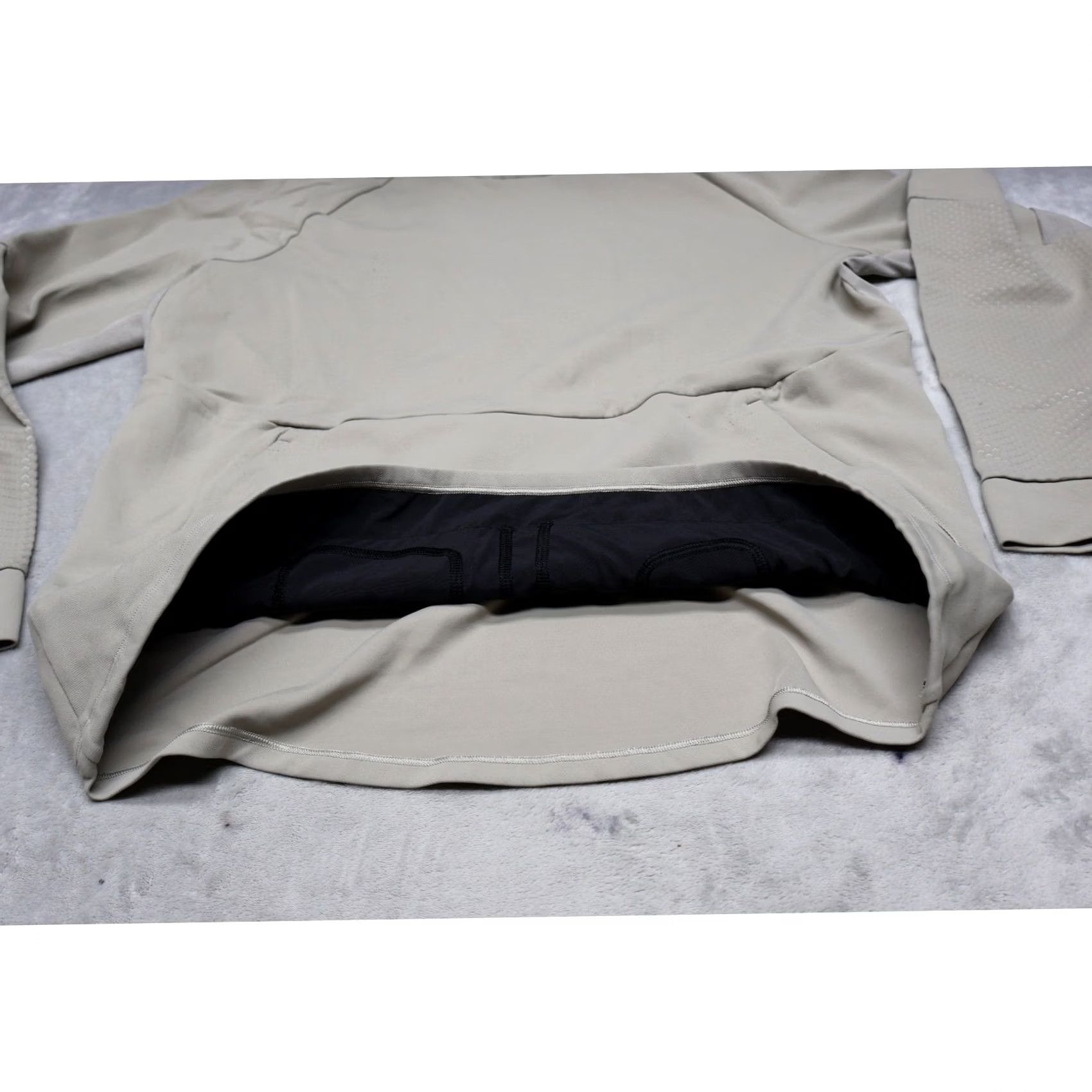 Lululemon Lululemon Sweatshirt Men Large Gray Stronger As One Hoodie Pullover Athletic Long Sleeve Kangaroo Pocket Breathable Lightweight Size US L / EU 52-54 / 3 - 3 Thumbnail