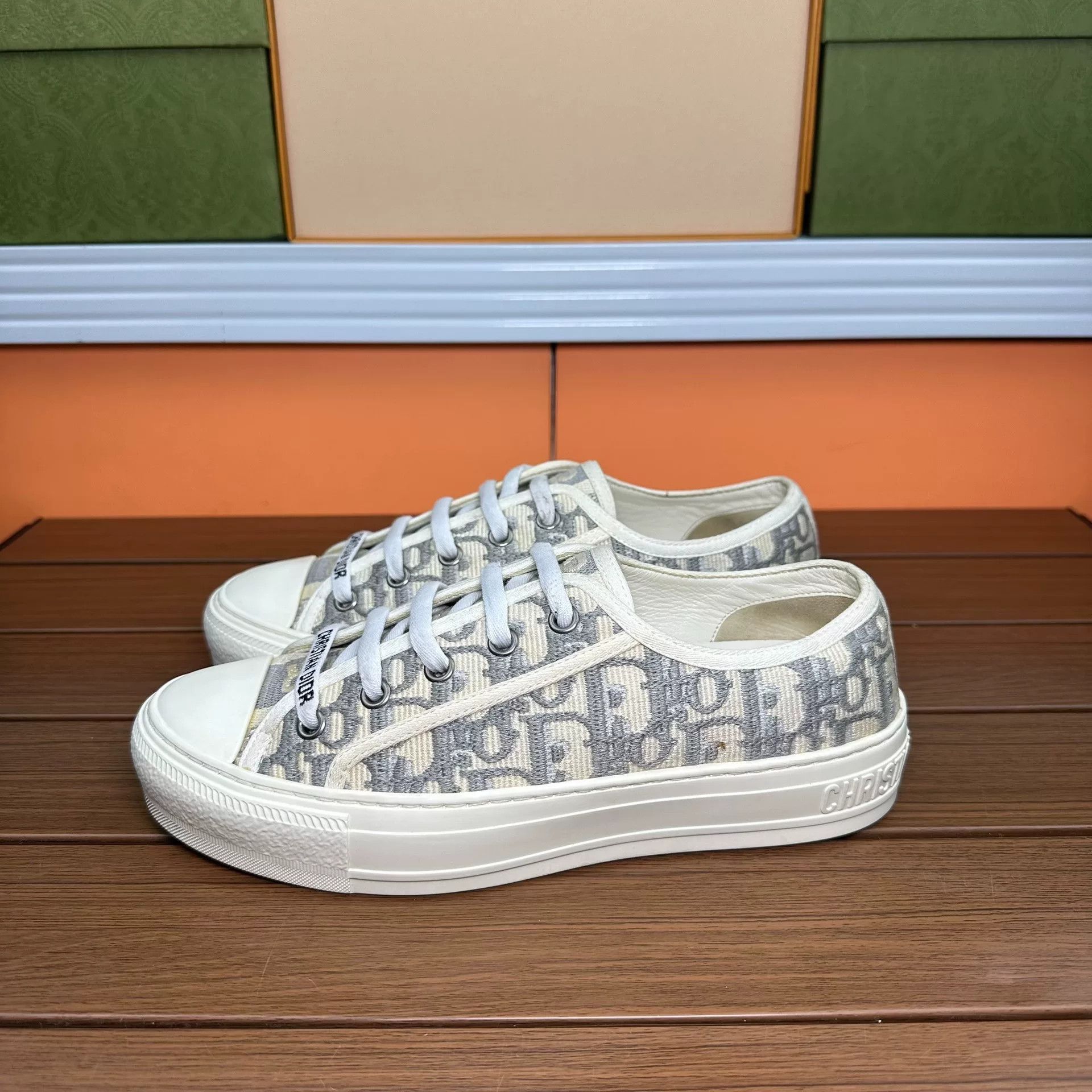 Dior Dior Gray Lowtop Sneakers it_36 Women Size US 6 / IT 36 - 1 Thumbnail
