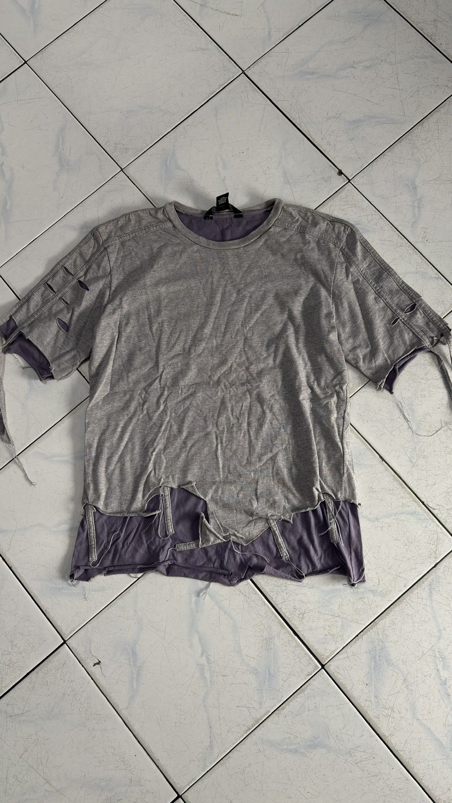 Maison Margiela 🔥Rare!!Diesel Style LabAvant-Garde Deconstructed Tee Size US S / EU 44-46 / 1 - 1 Thumbnail