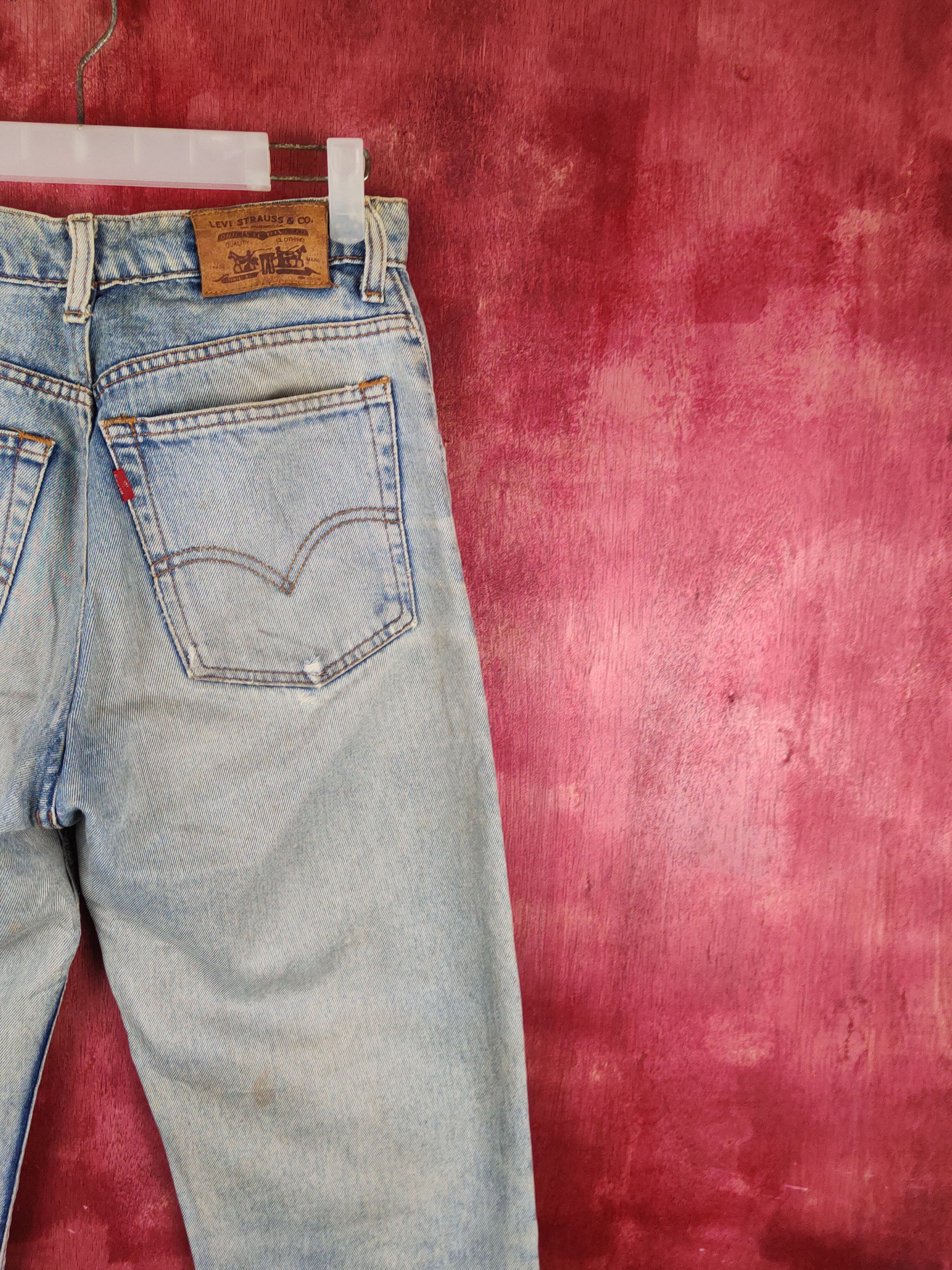 Levi's Levi's Blue Faded Distressed Ripped Jeans #S1648 Size US 31 - 12 Thumbnail