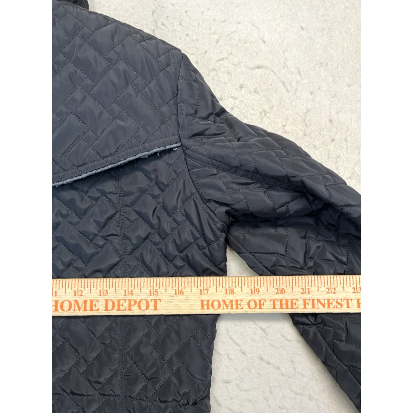 Cole Haan Cole Haan Signature Women's Jacket S/P Black Quilted Winter Jacket See Trim Pics Size S / US 4 / IT 40 - 3 Thumbnail