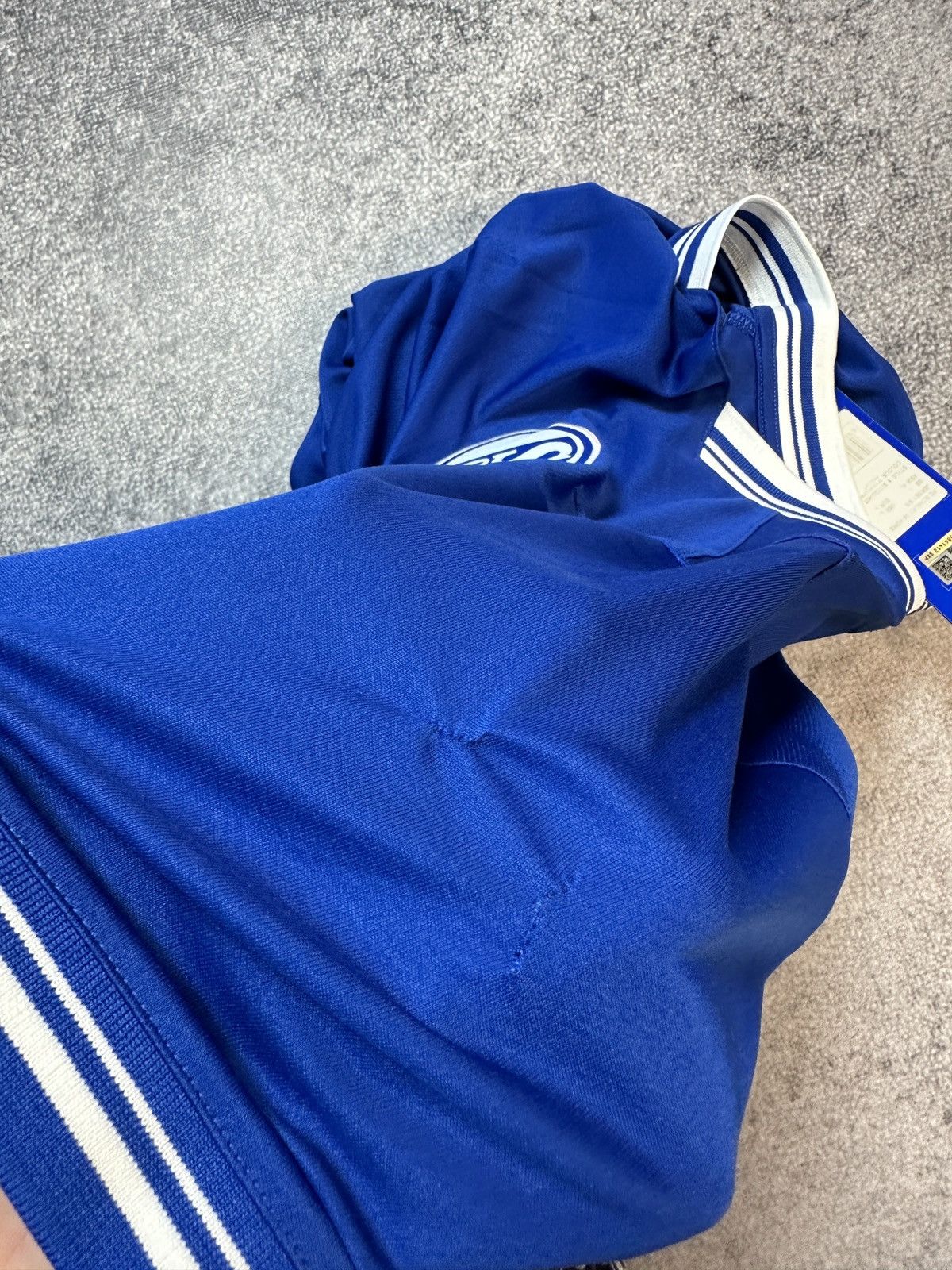 Umbro Umbro Schalke Soccer Jersey Streetwear Style Rare VTg Size US L / EU 52-54 / 3 - 5 Thumbnail