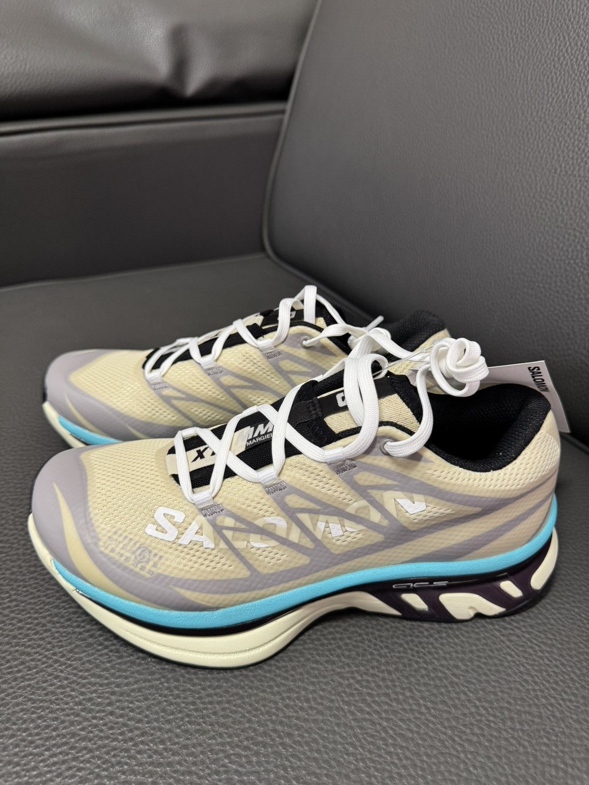 Salomon NIB XT-MM6 Retro Hiking Sneakers Unisex - Beige/Blue, 38 Size US 5.5 / EU 38 - 1 Thumbnail
