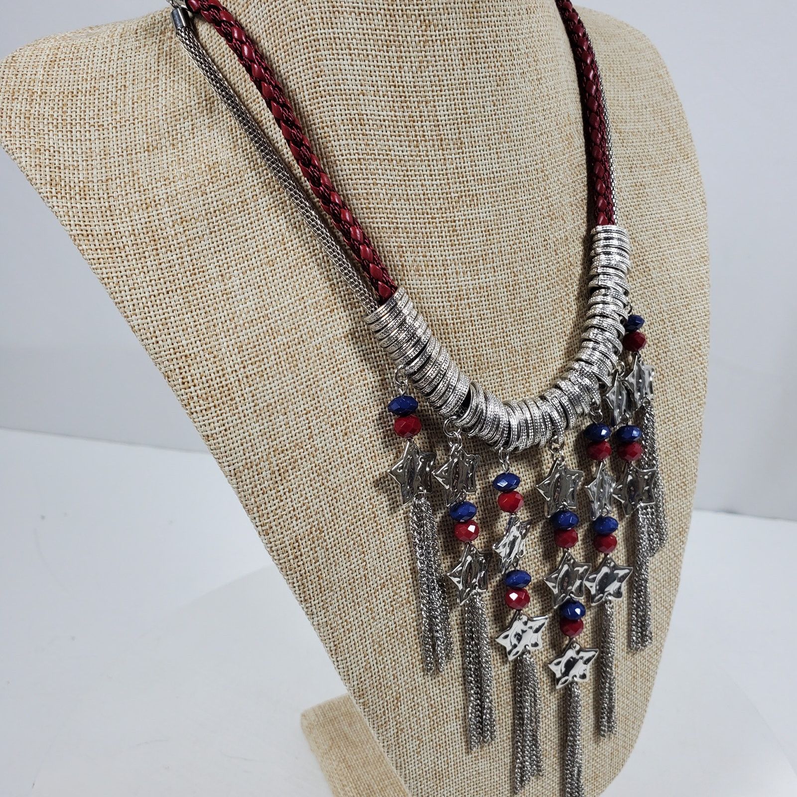 The Unbranded Brand Patriotic Necklace Red white Blue w/ Silver Tone 20 Inch Size ONE SIZE - 2 Thumbnail