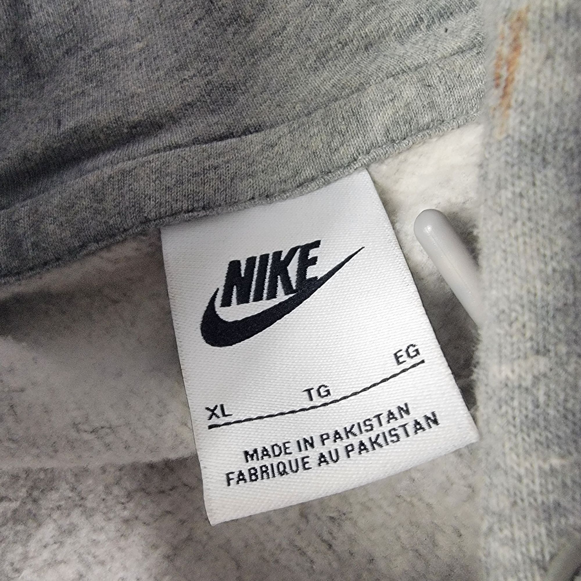 Nike Nike Mens XL Gray Pullover Hoodie Casual Outdoors Long Sleev Size US XL / EU 56 / 4 - 3 Thumbnail