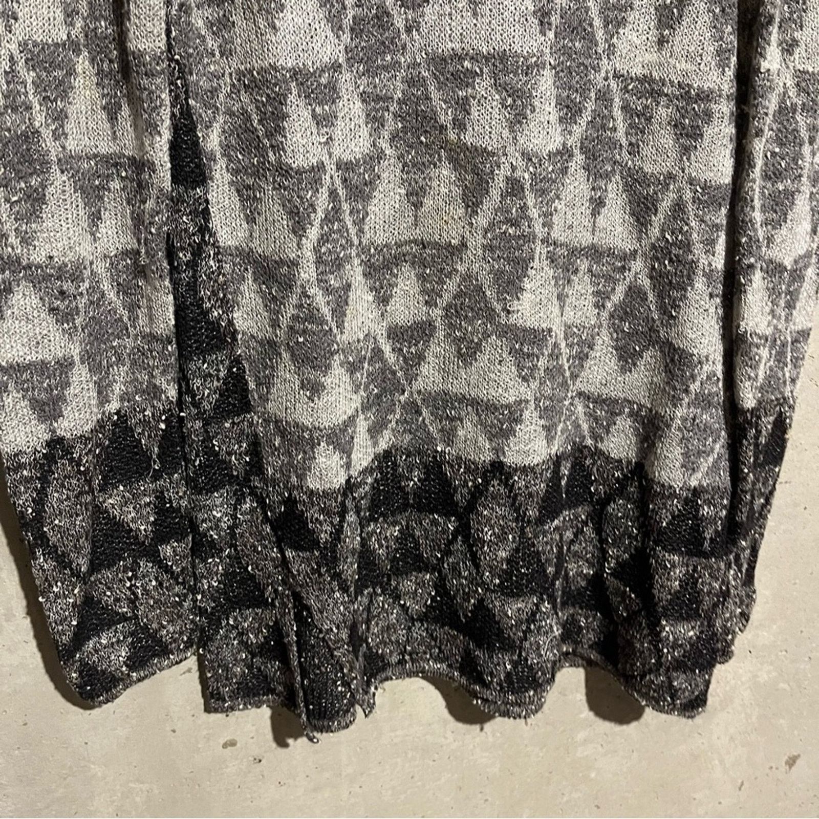 NIC+ZOE NIC+ZOE Black Grey Geometric Knit Top Sweater Women’s Sz XS Size XS / US 0-2 / IT 36-38 - 3 Thumbnail