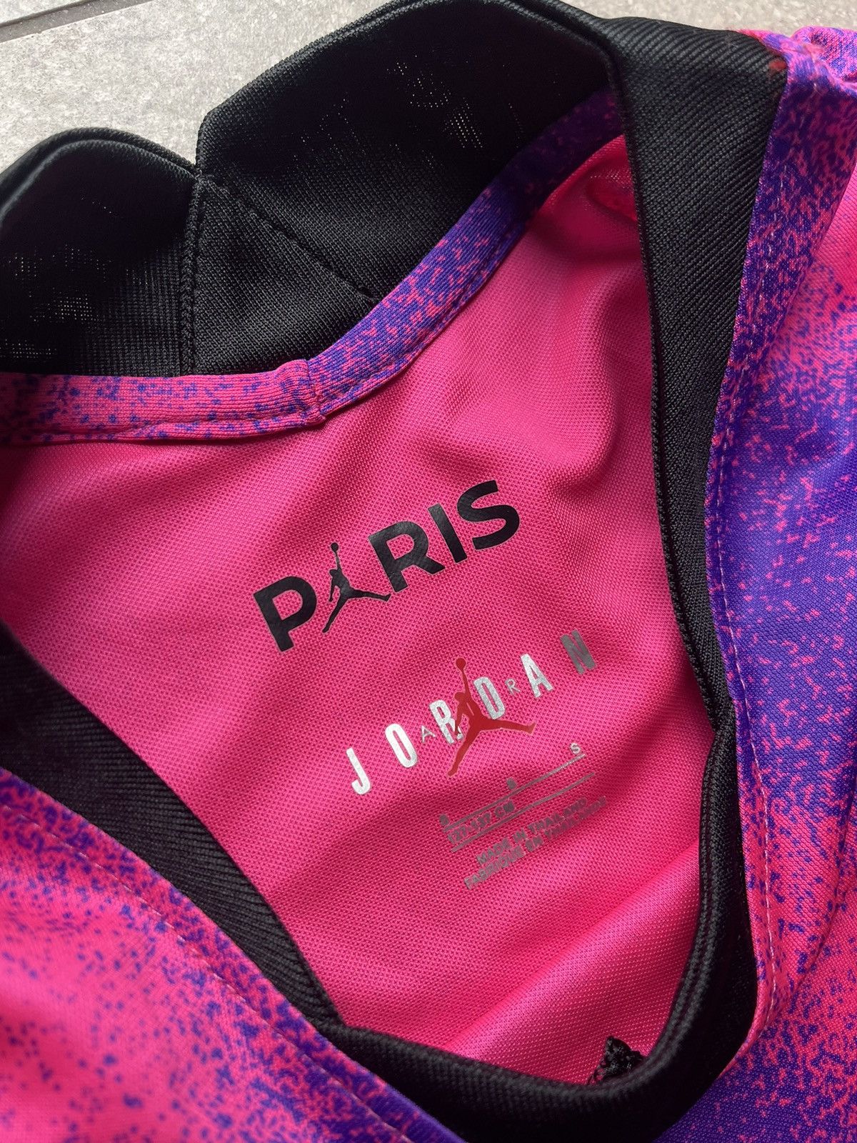 Jordan Brand 2021 Nike Jordan PSG pink purple soccer jersey Size US S / EU 44-46 / 1 - 8 Thumbnail