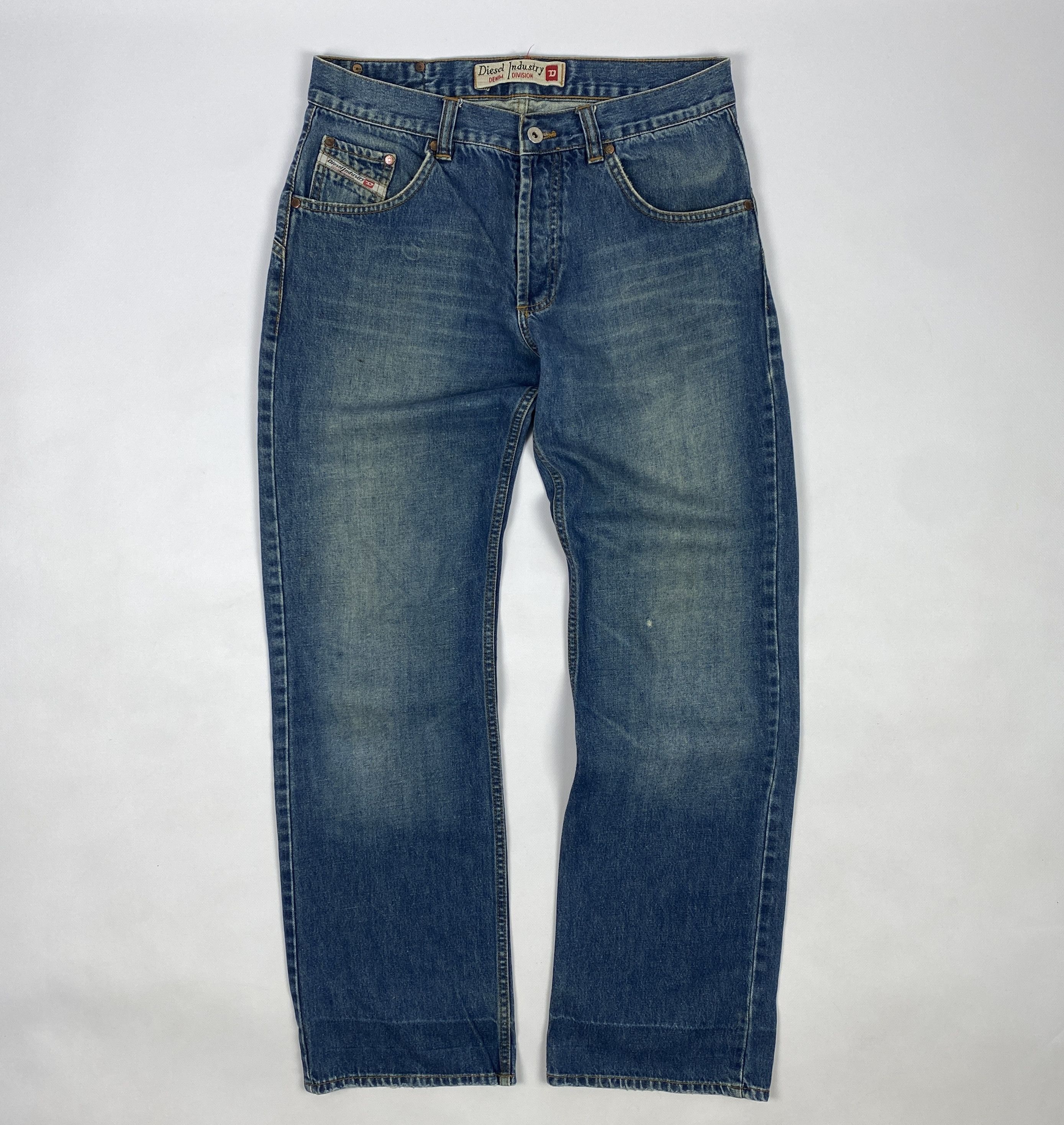 Diesel × Vintage Vintage Men`s Diesel Regular Fit Blue Denim Jeans Size 33 Size US 33 - 2 Thumbnail