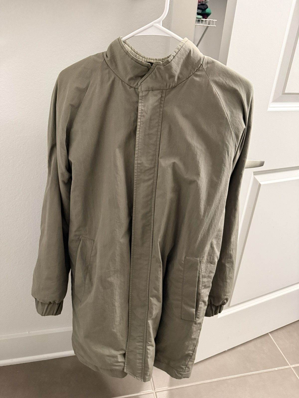 IISE IISE Olive Coat Size US L / EU 52-54 / 3 - 6 Thumbnail